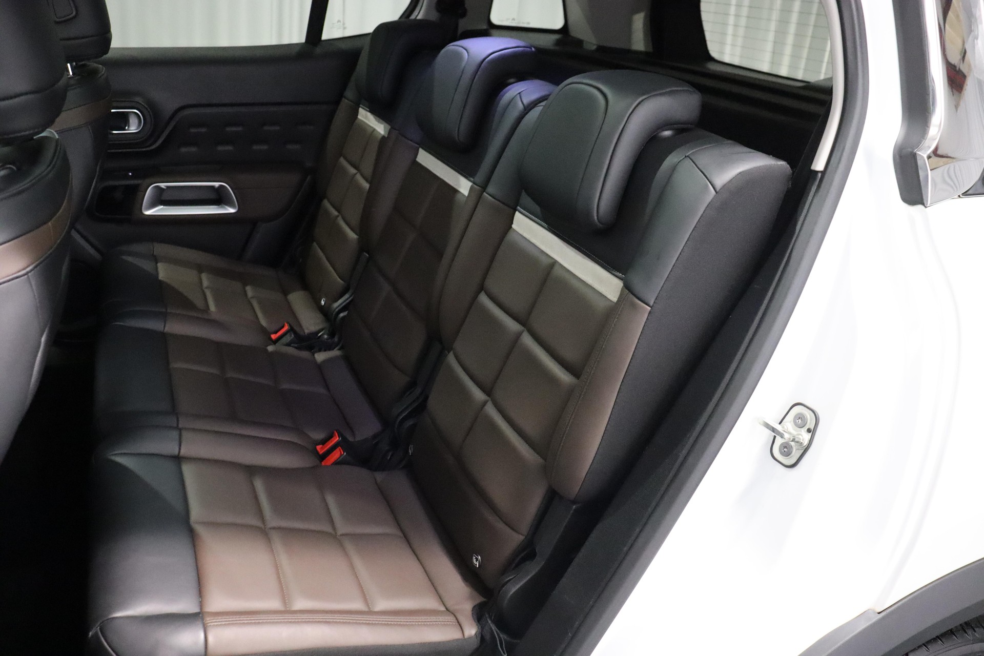 CITROEN C5 Aircross 1.6 PureTech Shine-image-5