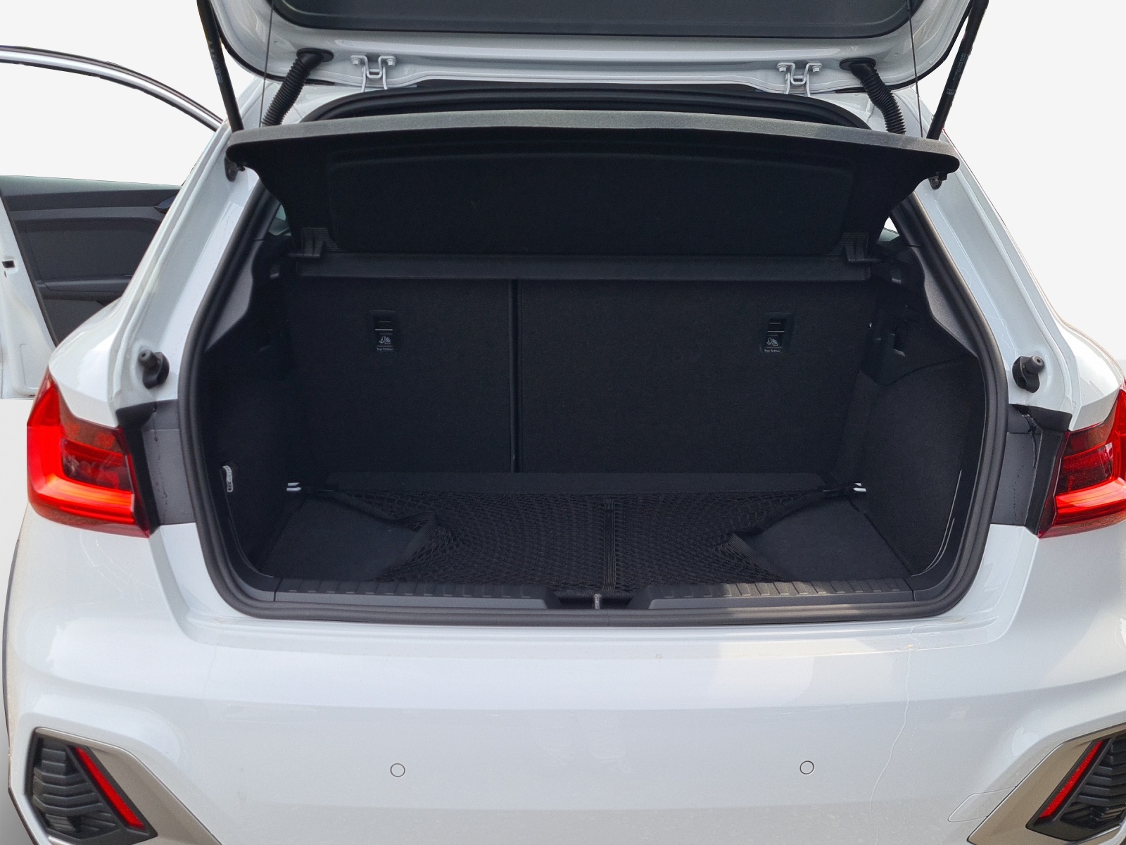 AUDI A1 allstreet 30 TFSI Attraction S-tronic-image-12