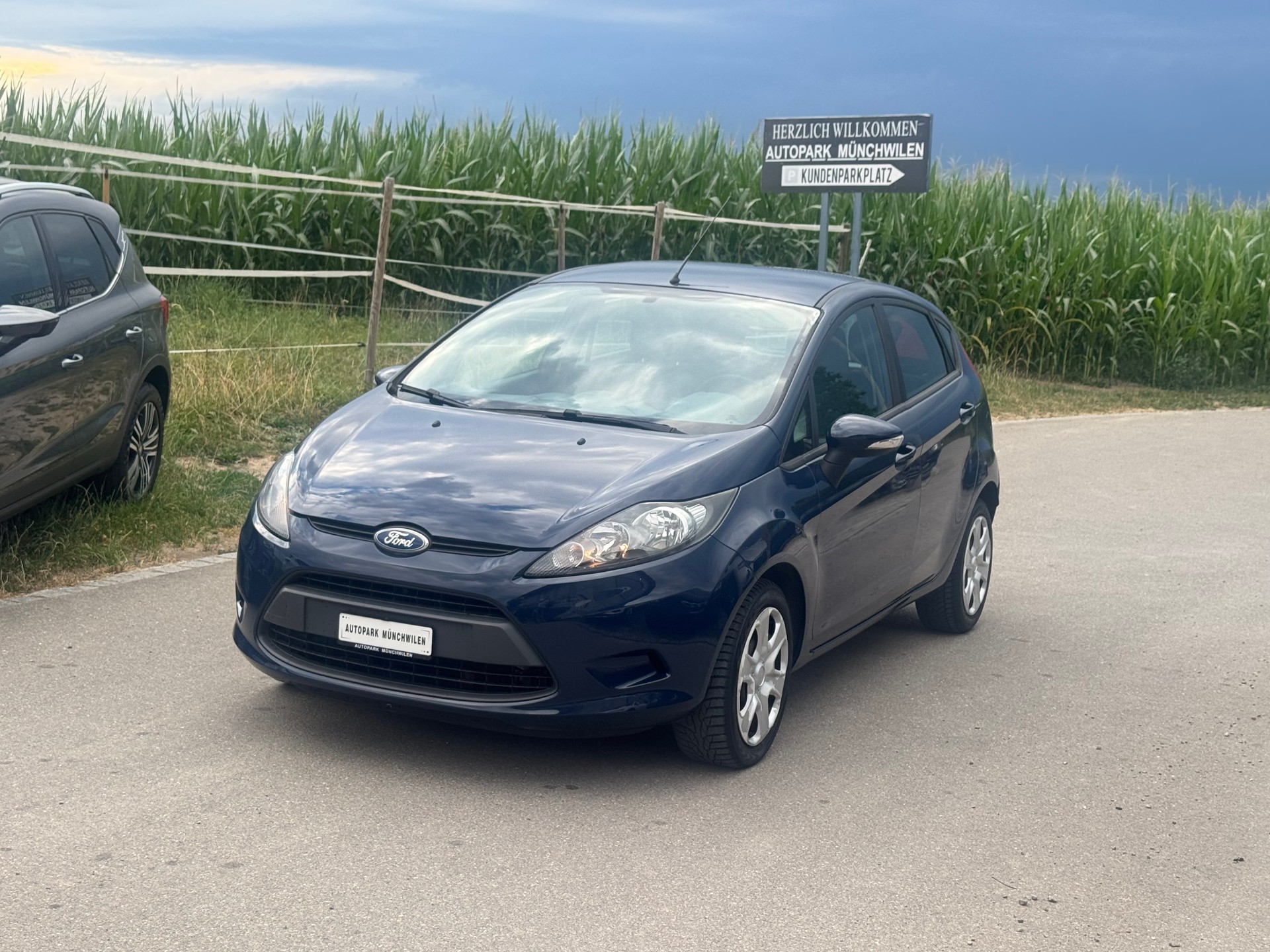FORD Fiesta 1.4 16V Trend Automatic-image-0
