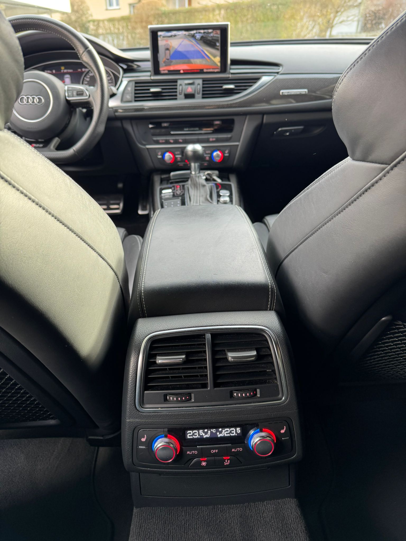 AUDI RS6 Avant 4.0 TFSI V8 quattro Tiptronic-image-11