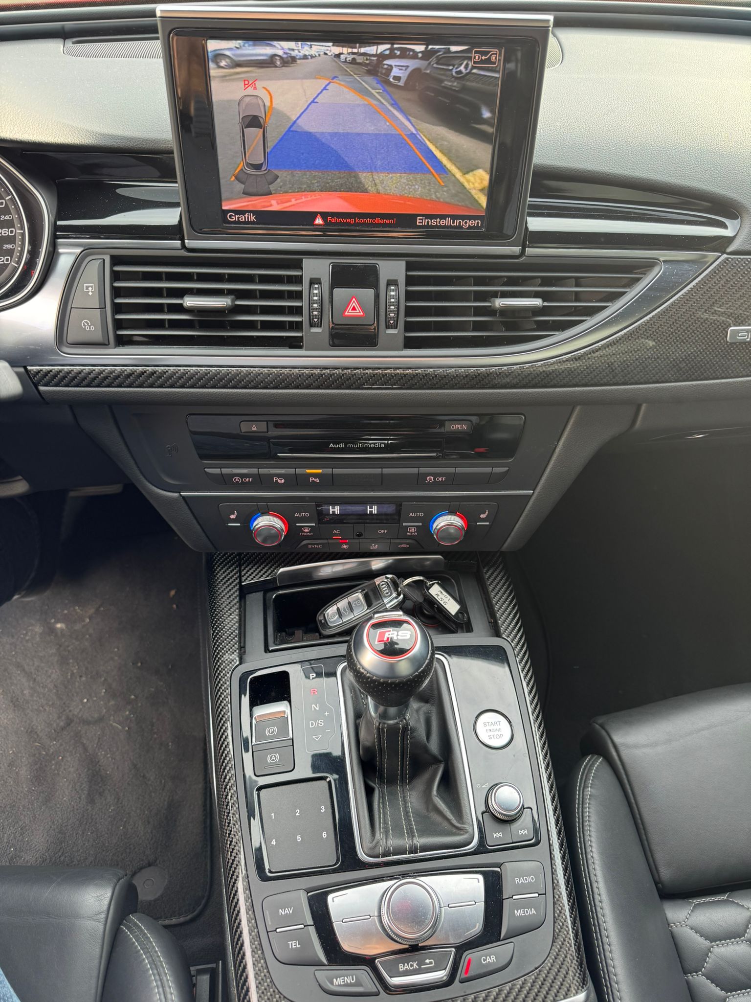 AUDI RS6 Avant 4.0 TFSI V8 quattro Tiptronic-image-12