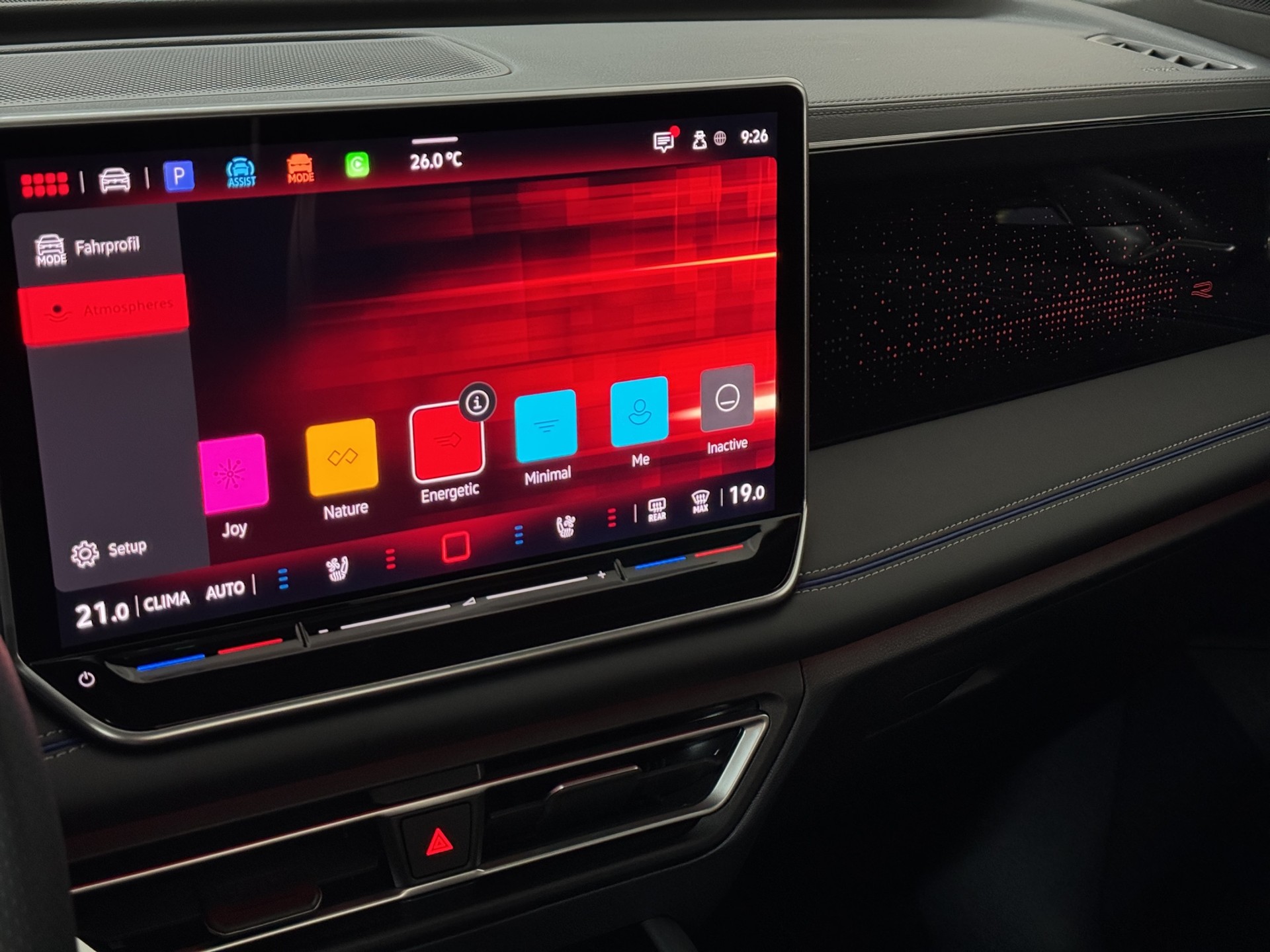 VW Tiguan 2.0 TSI DSG R-Line 4M. "Leder Varenna-Pano-360°Kamera-Black Style"-image-18