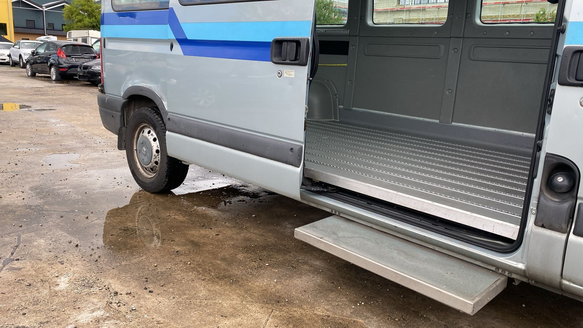 RENAULT Behinderte Personen Transport-image-1