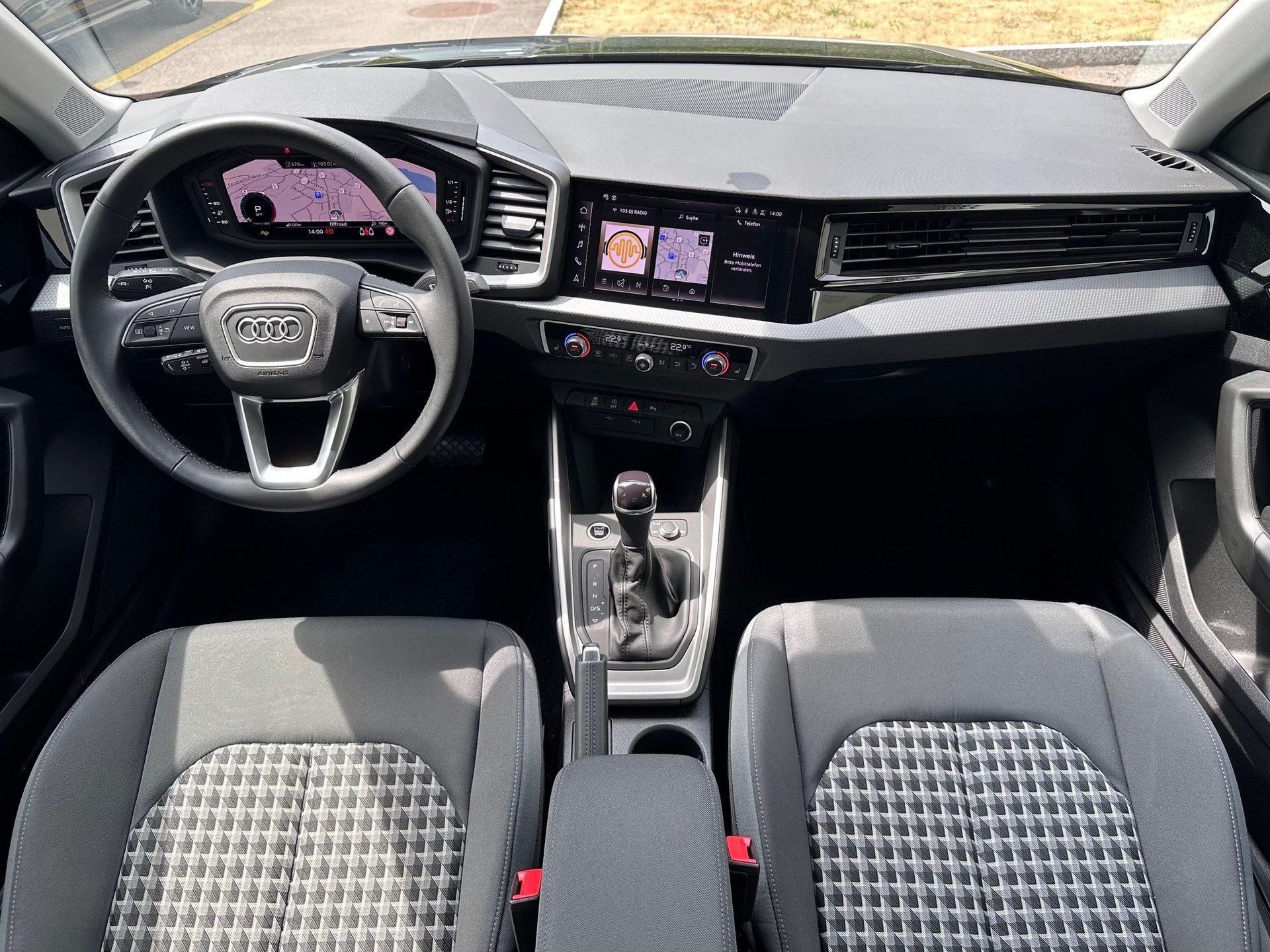 AUDI A1 Sportback 30 TFSI Attraction S-tronic-image-8