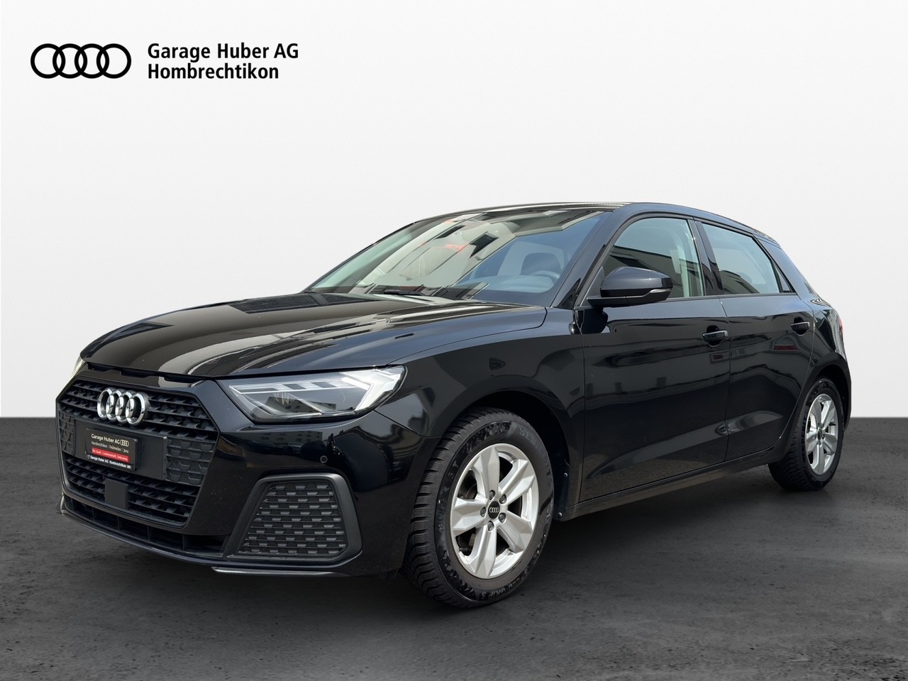 AUDI A1 Sportback 30 TFSI Attraction S-tronic-image-0