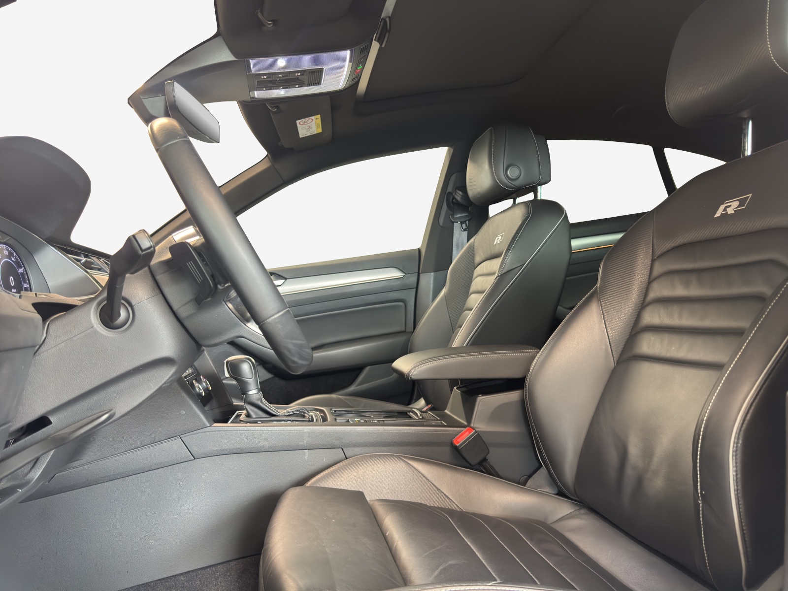 VW Arteon 2.0 TSI BMT R-Line 4Motion DSG-image-7