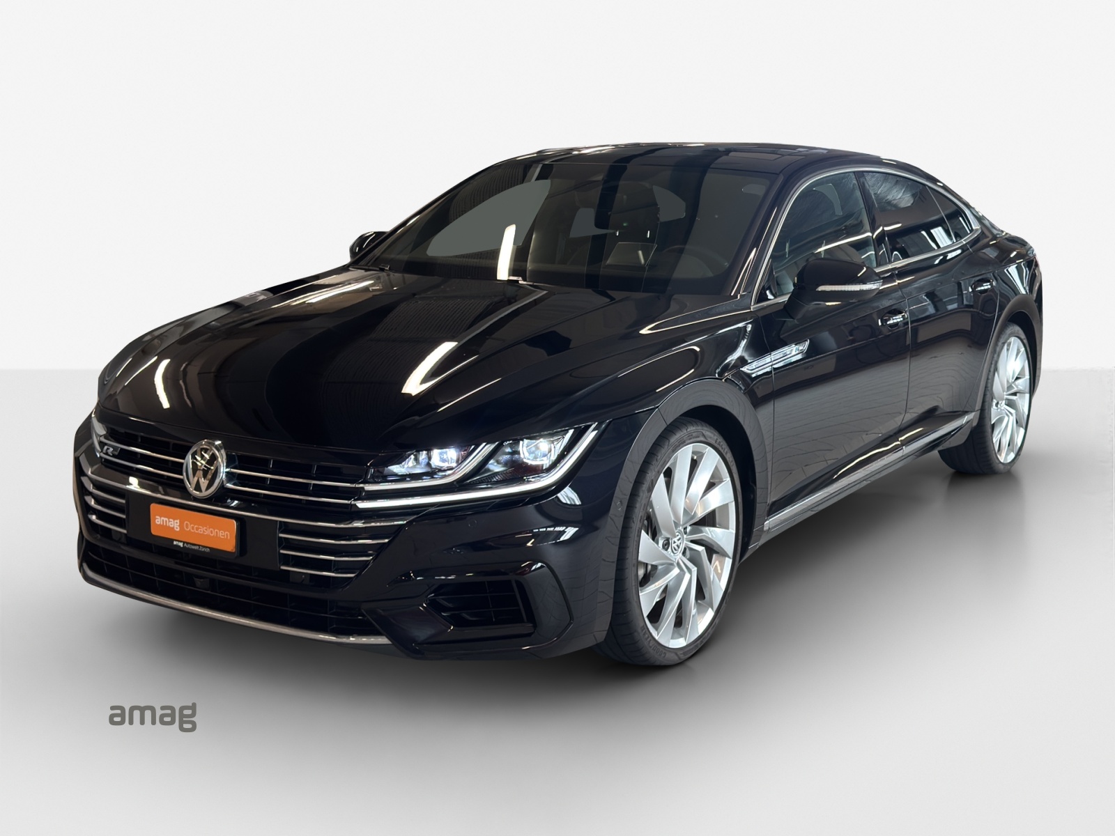 VW Arteon 2.0 TSI BMT R-Line 4Motion DSG-image-0