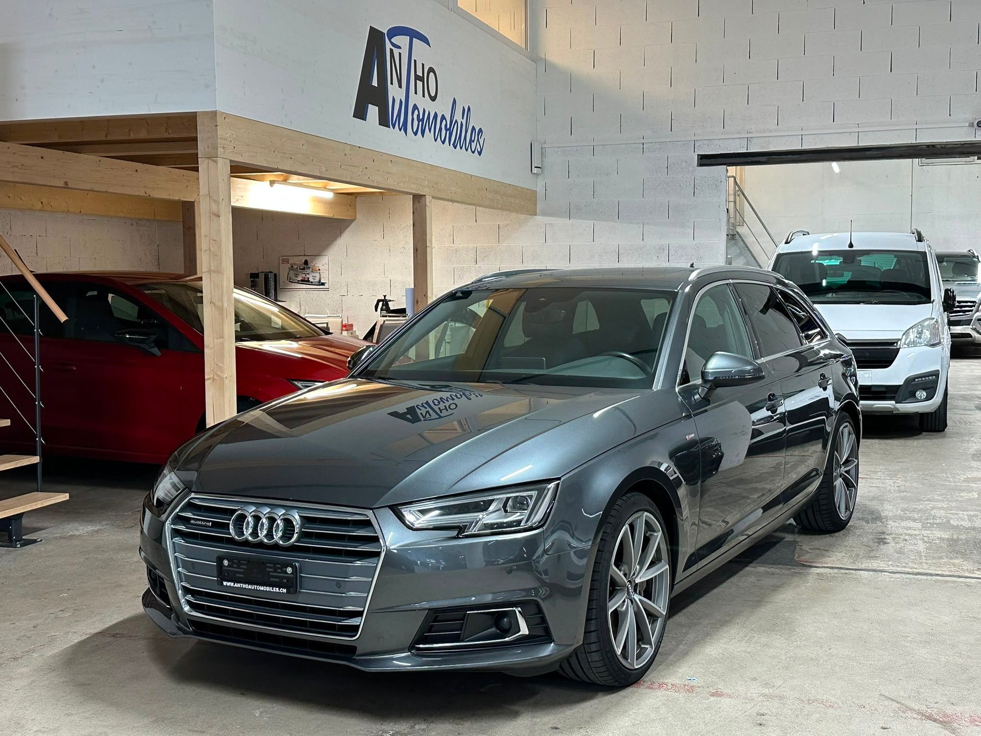 AUDI A4 Avant 2.0 TDI Sport quattro S-tronic