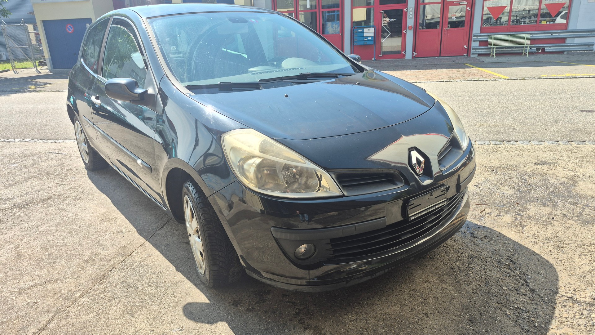 RENAULT Clio 1.2 16V Turbo Rip Curl-image-2