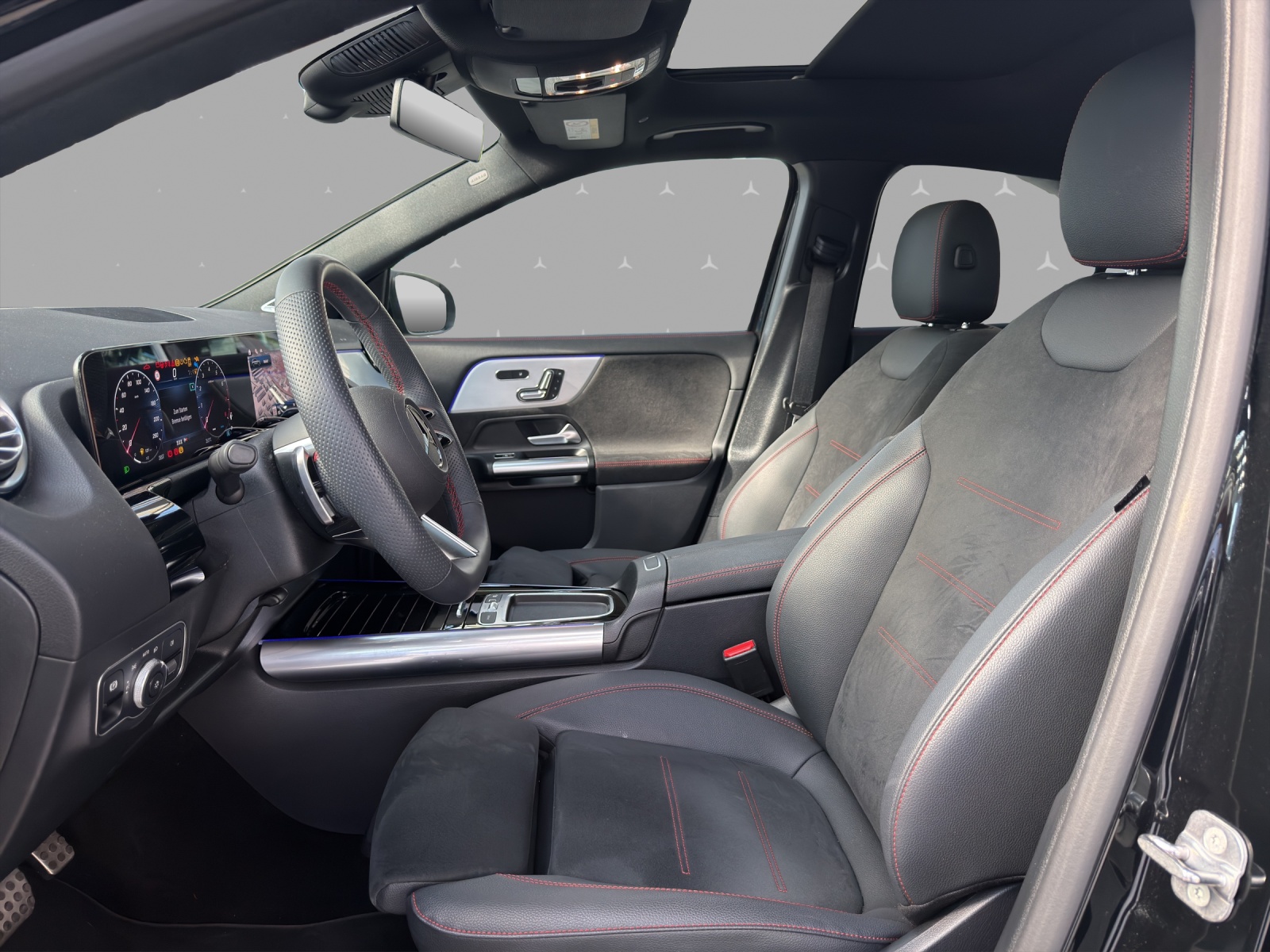MERCEDES-BENZ GLA 250 4Matic 8G-DCT-image-7