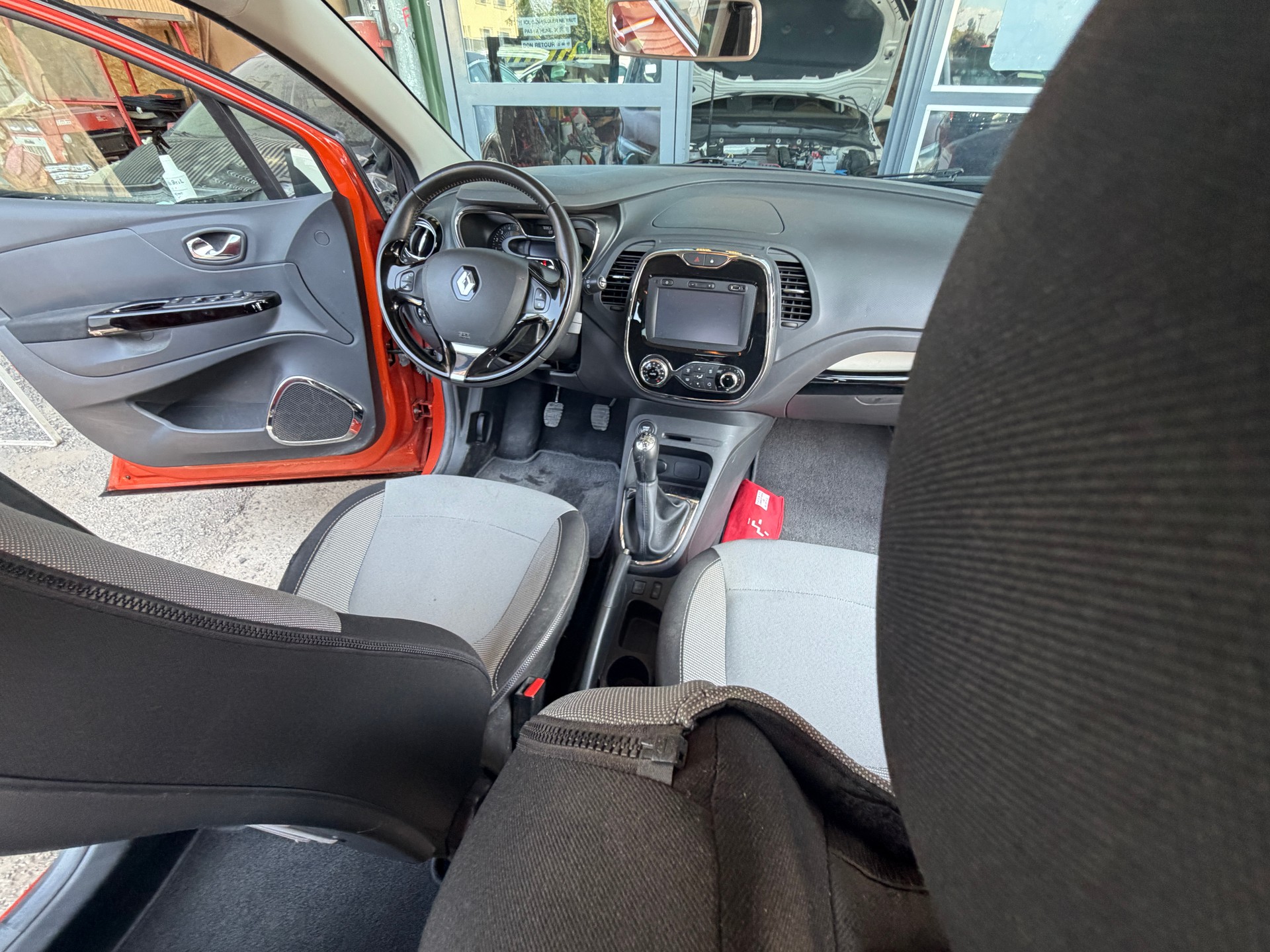 RENAULT Captur 1.5 dCi Dynamique-image-9