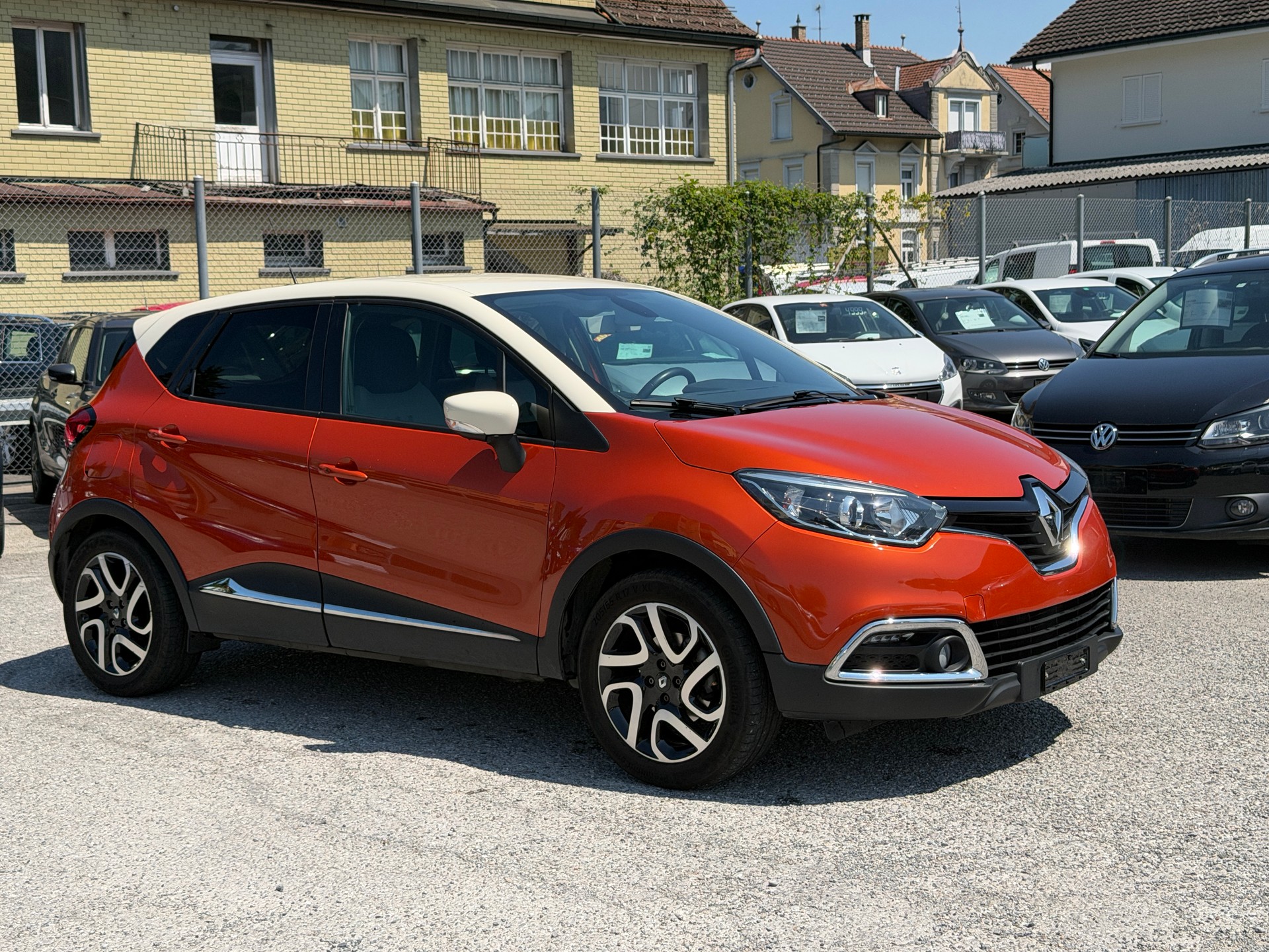 RENAULT Captur 1.5 dCi Dynamique-image-1