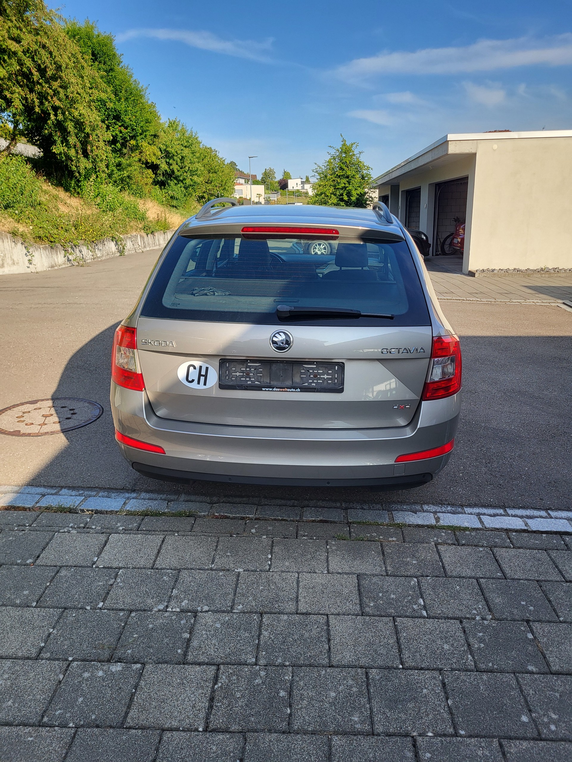 SKODA 2.0 TDI 150 Elegance 4x4-image-3