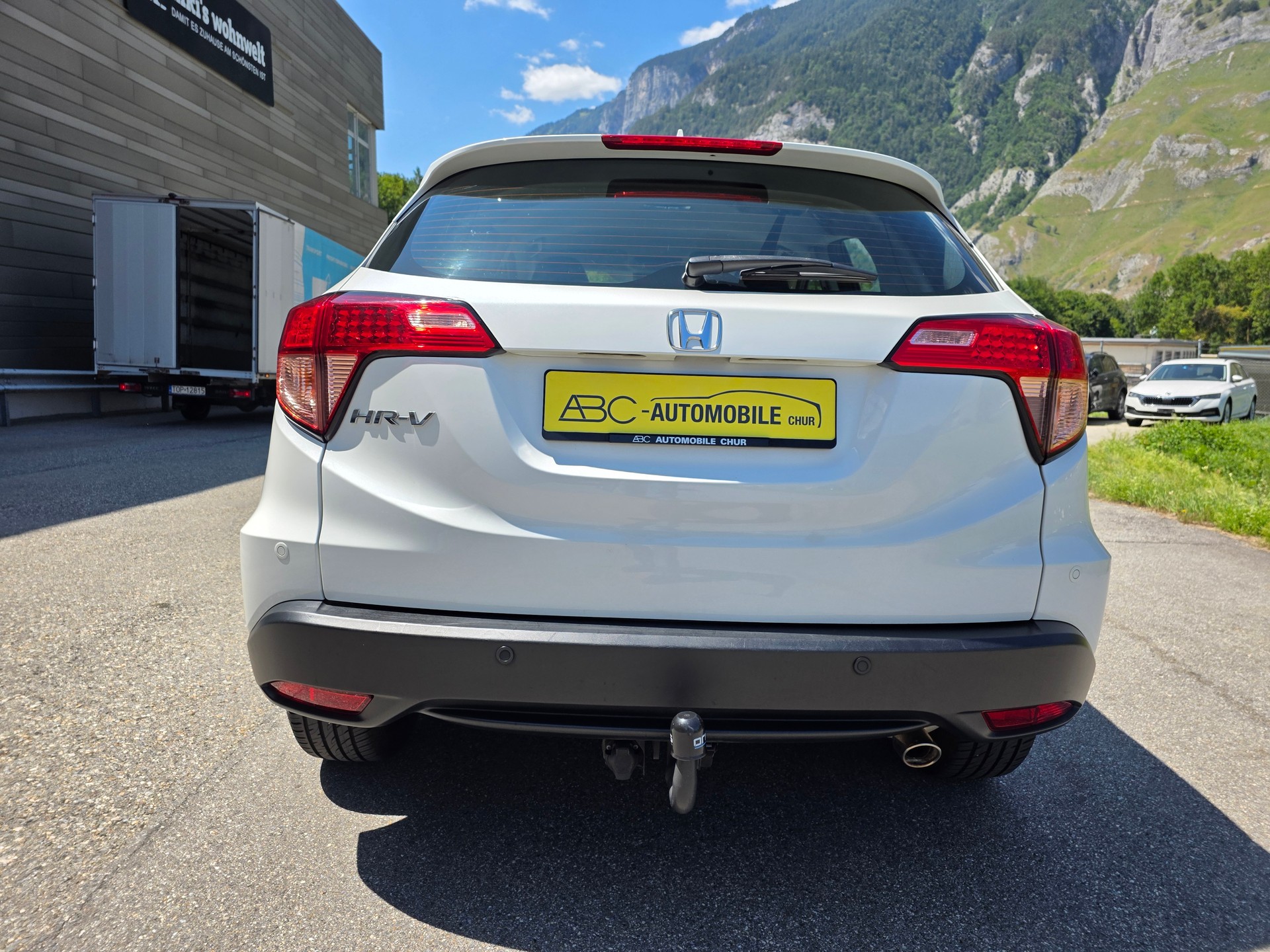 HONDA HR-V 1.6i-DTEC Comfort 4 SUV-image-12