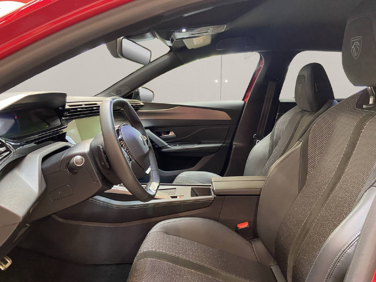 PEUGEOT 308 SW 1.2 Hybrid GT-image-4