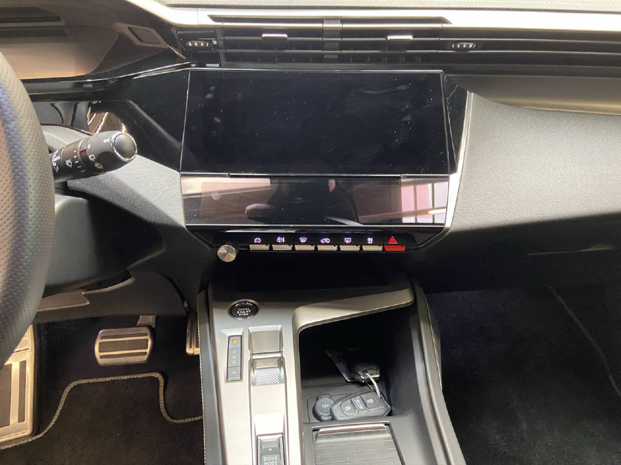 PEUGEOT 308 SW 1.2 Hybrid GT-image-8