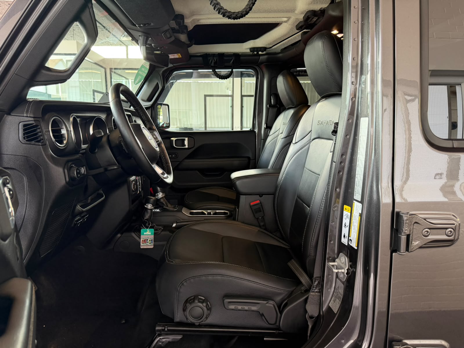 JEEP Wrangler 2.0 Unlimited Sahara Automatic-image-10