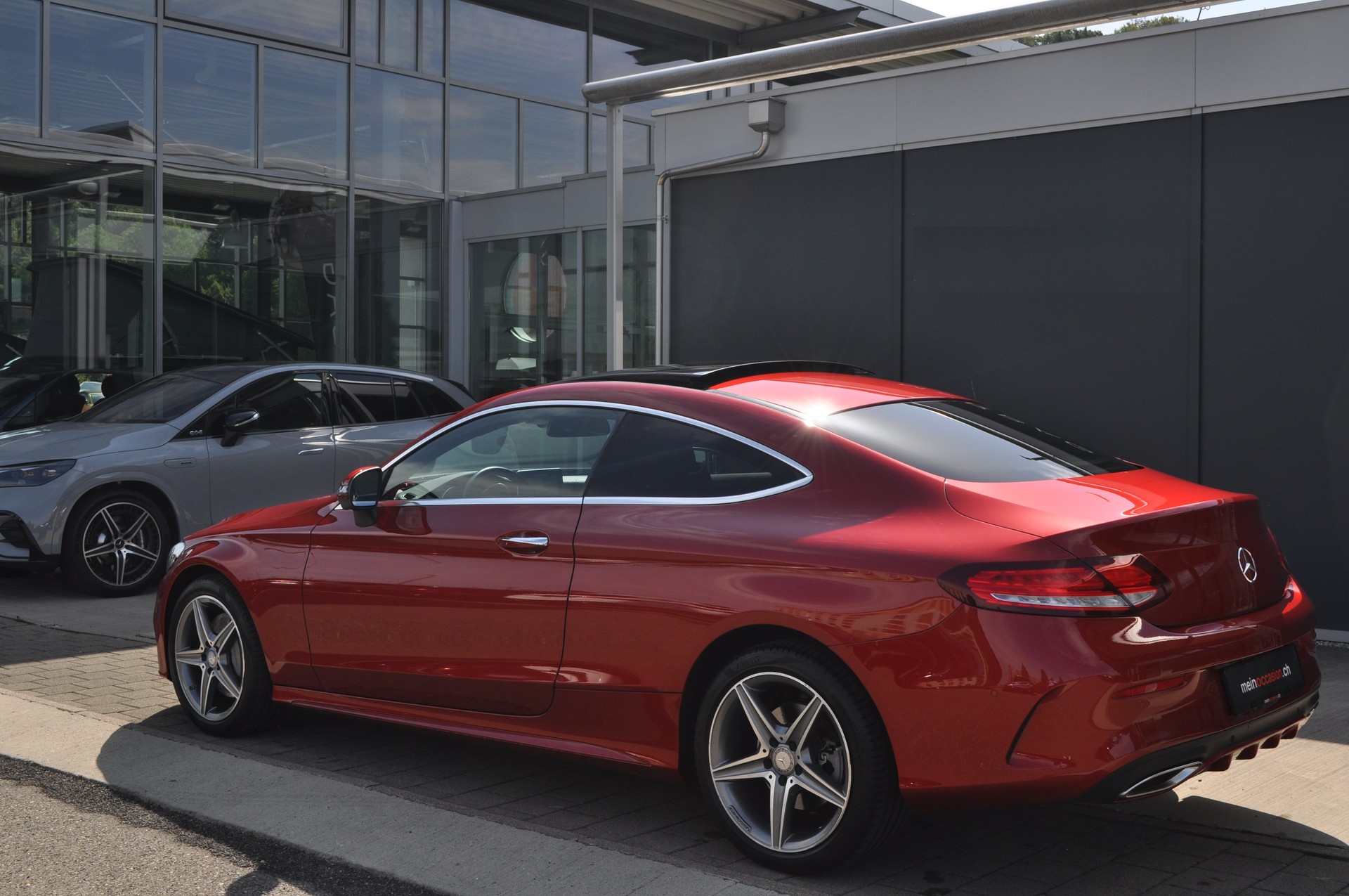 MERCEDES-BENZ C 250 AMG Line-image-3