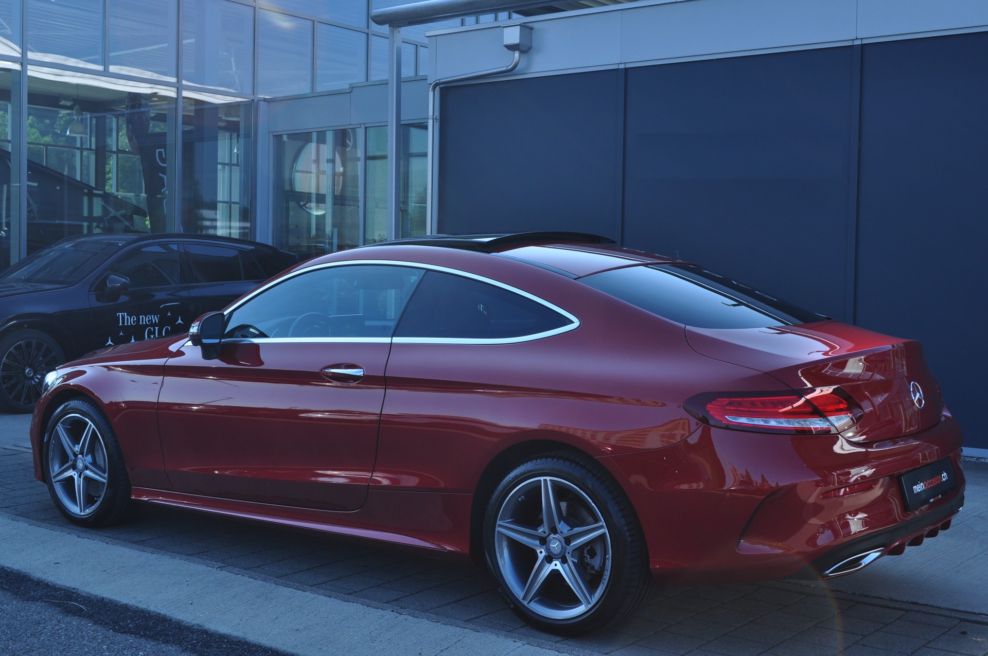 MERCEDES-BENZ C 250 AMG Line-image-3