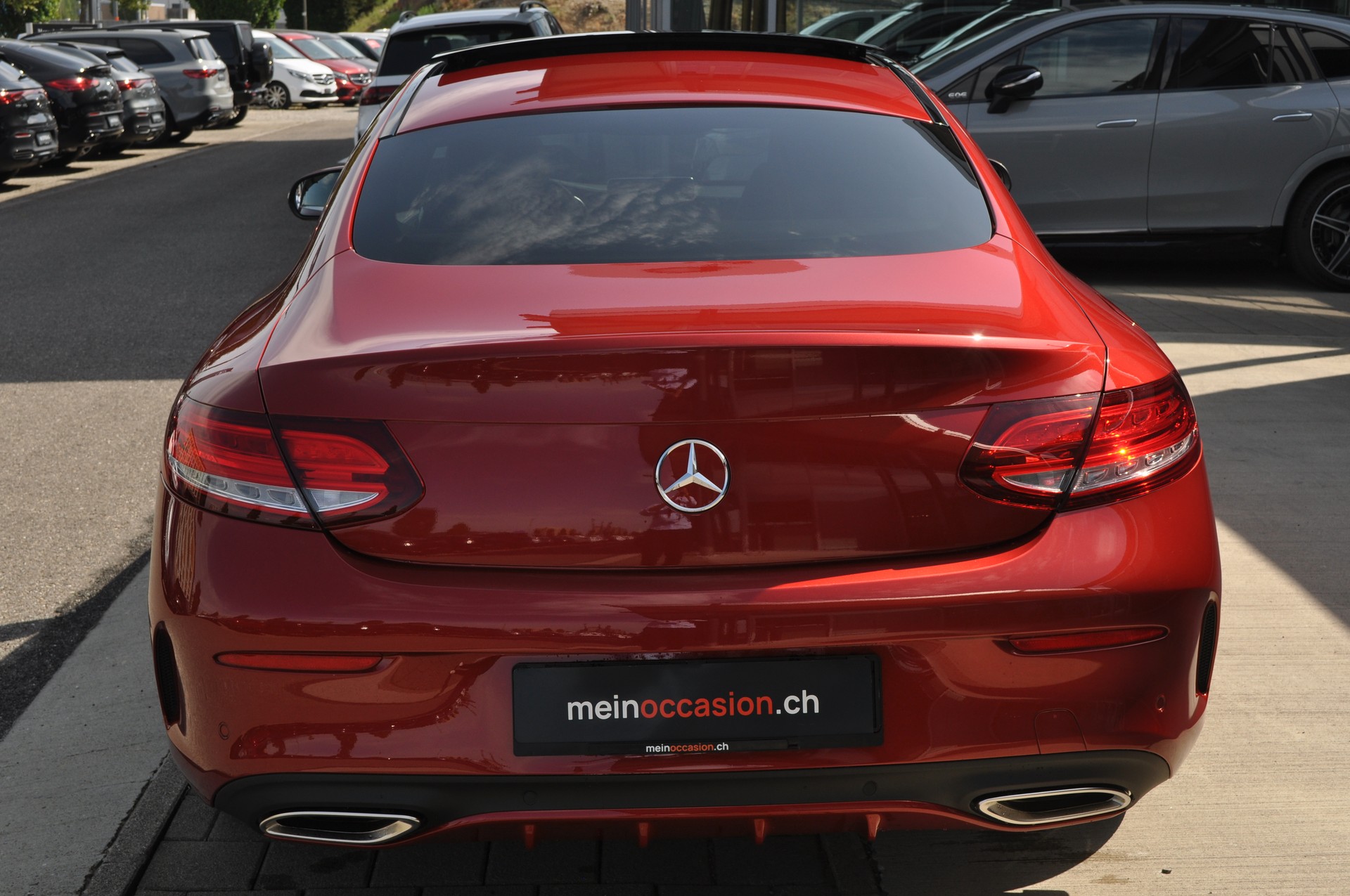 MERCEDES-BENZ C 250 AMG Line-image-4