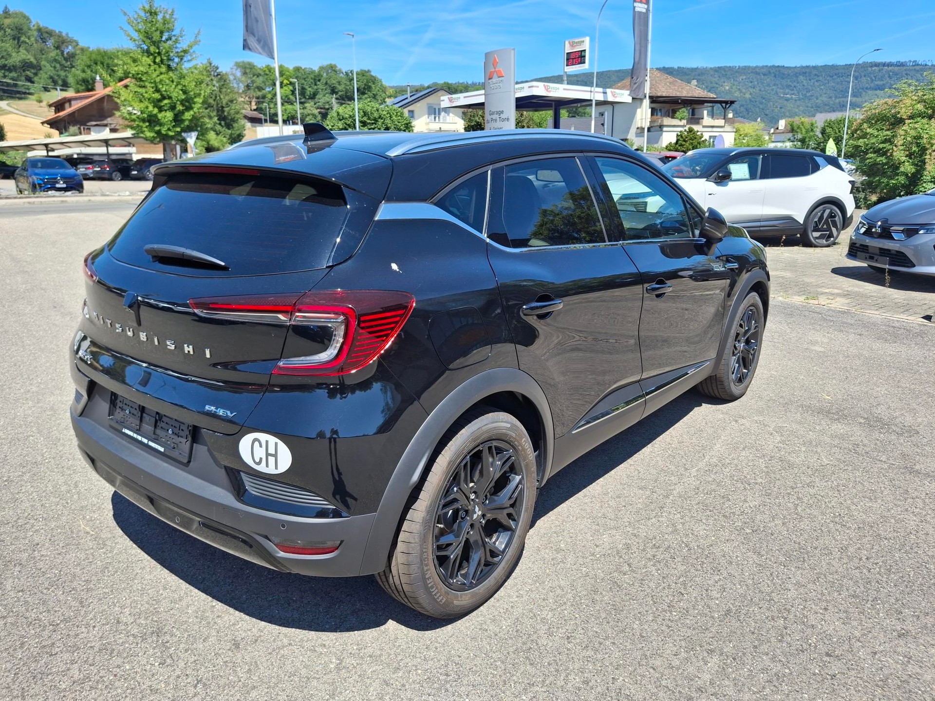 MITSUBISHI ASX 1.6 PHEV Intense-image-3