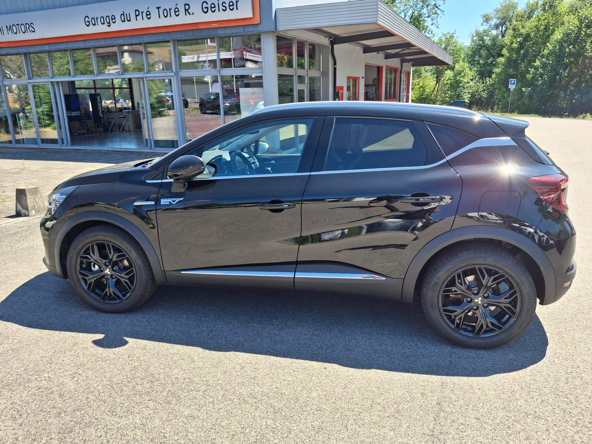 MITSUBISHI ASX 1.6 PHEV Intense-image-5