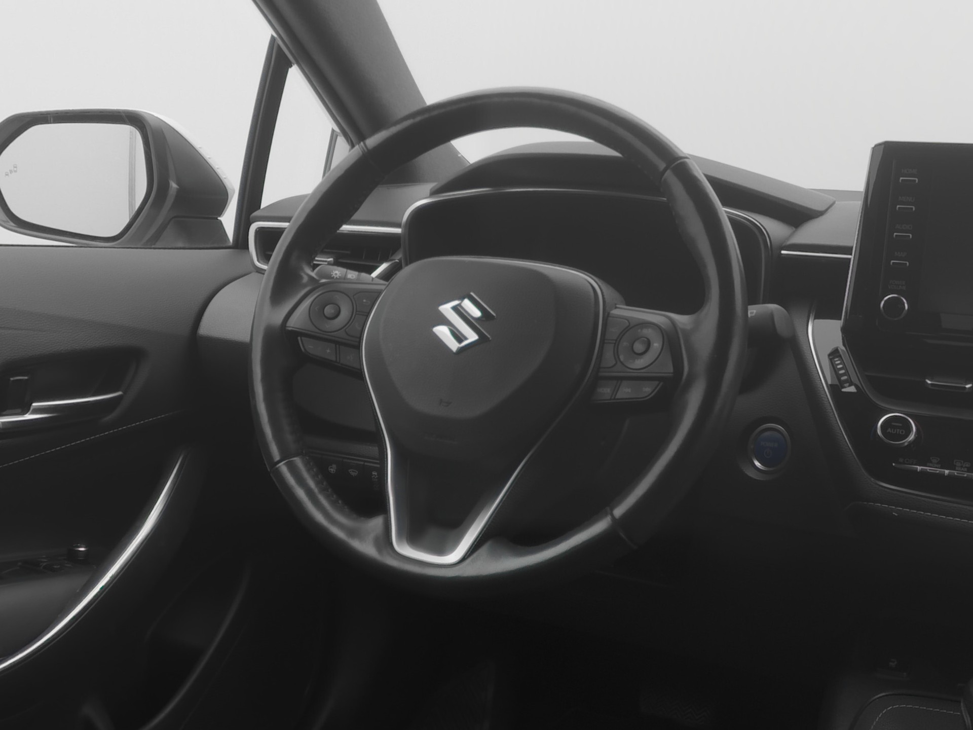 SUZUKI Swace 1.8 Hybrid Compact+-image-7