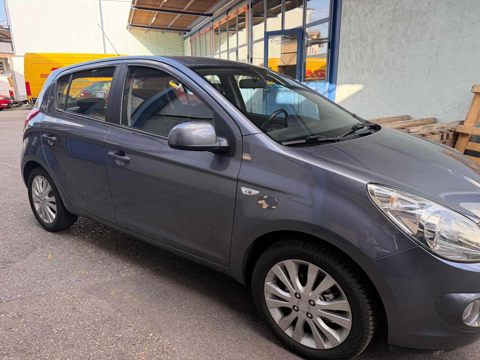 HYUNDAI i20 1.6 Premium Automatic-image-7