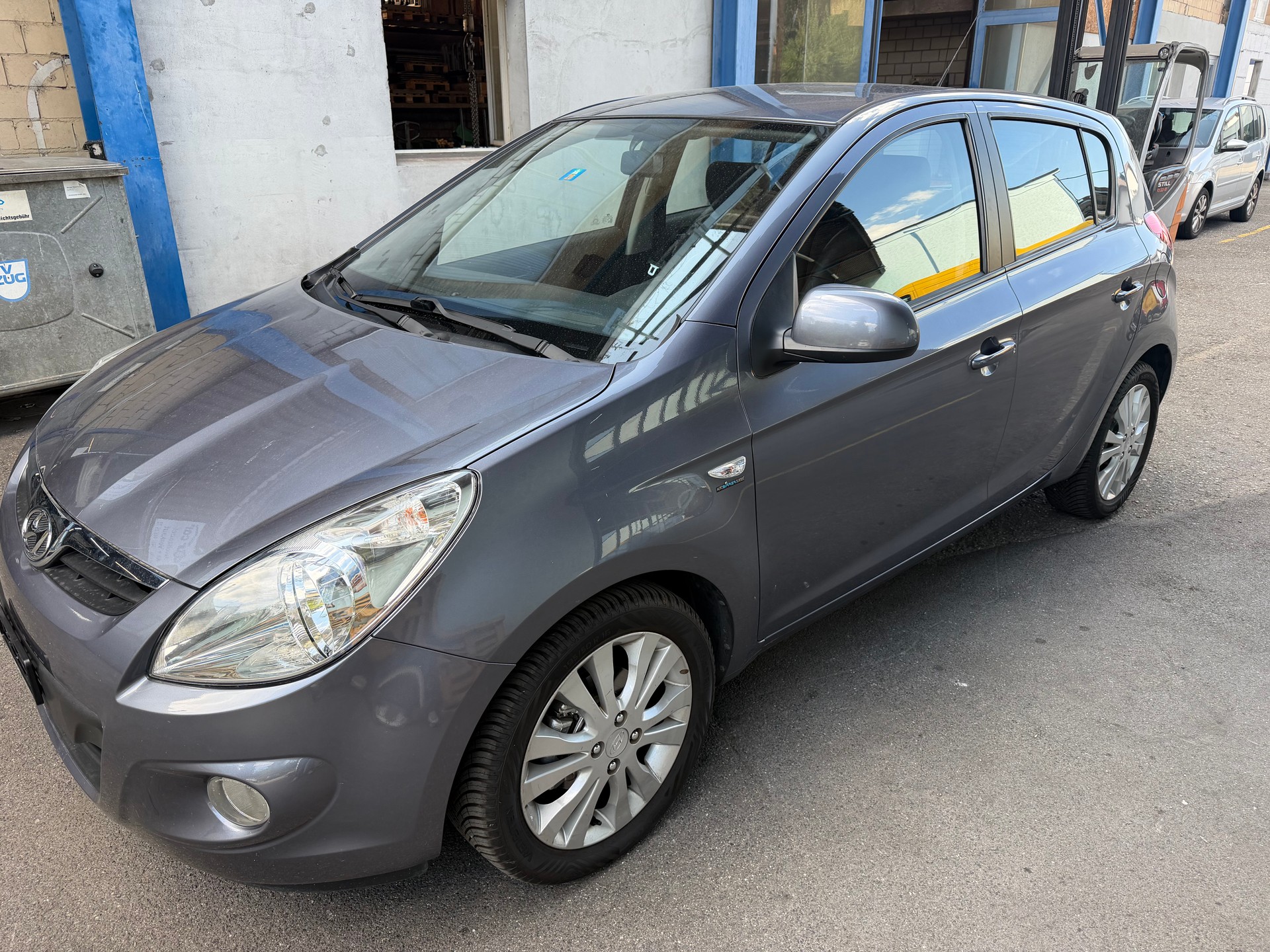 HYUNDAI i20 1.6 Premium Automatic-image-0