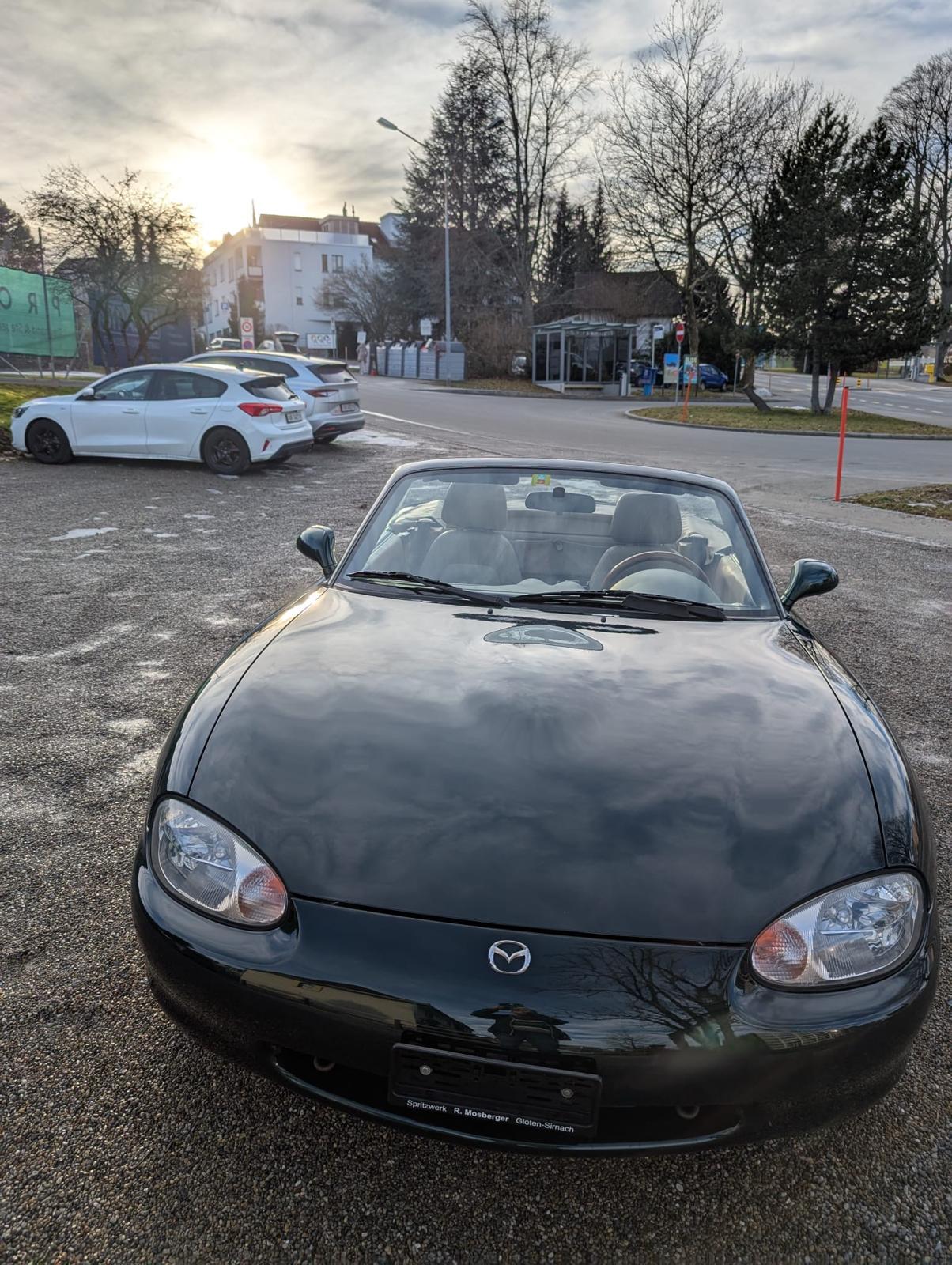 MAZDA 1.8i-16V Youngster-image-0