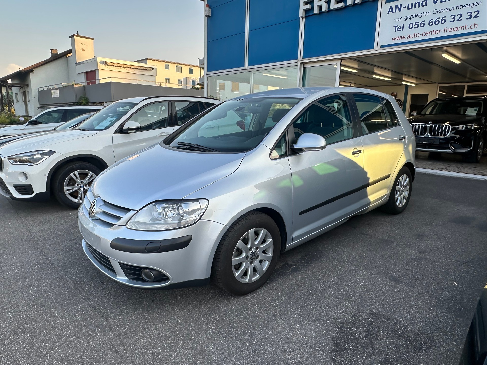 VW Golf Plus 2.0 FSI Comfortline-image-1