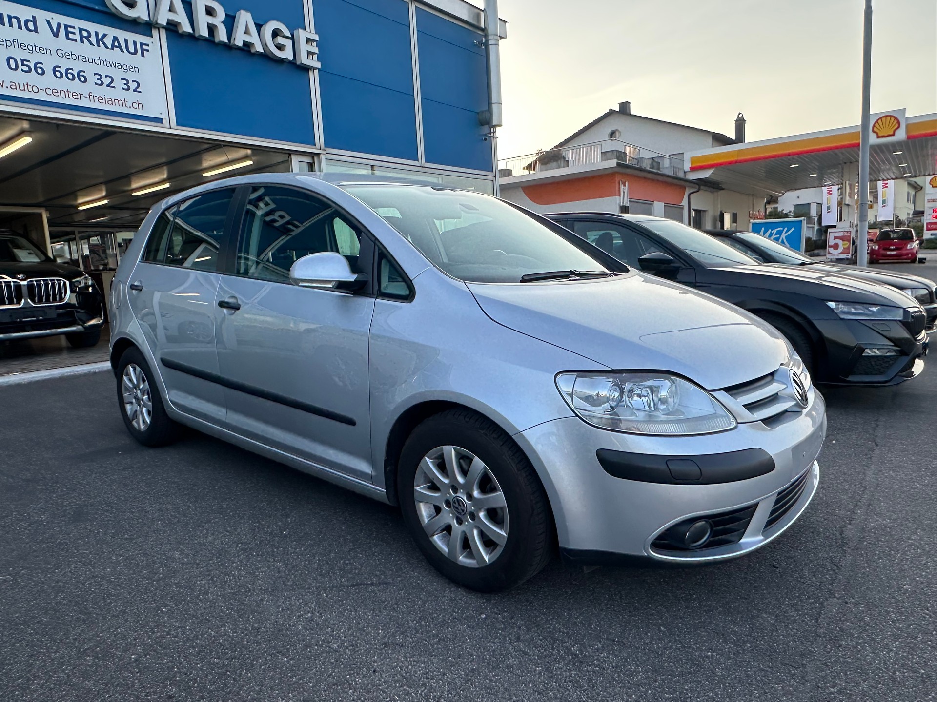 VW Golf Plus 2.0 FSI Comfortline-image-5