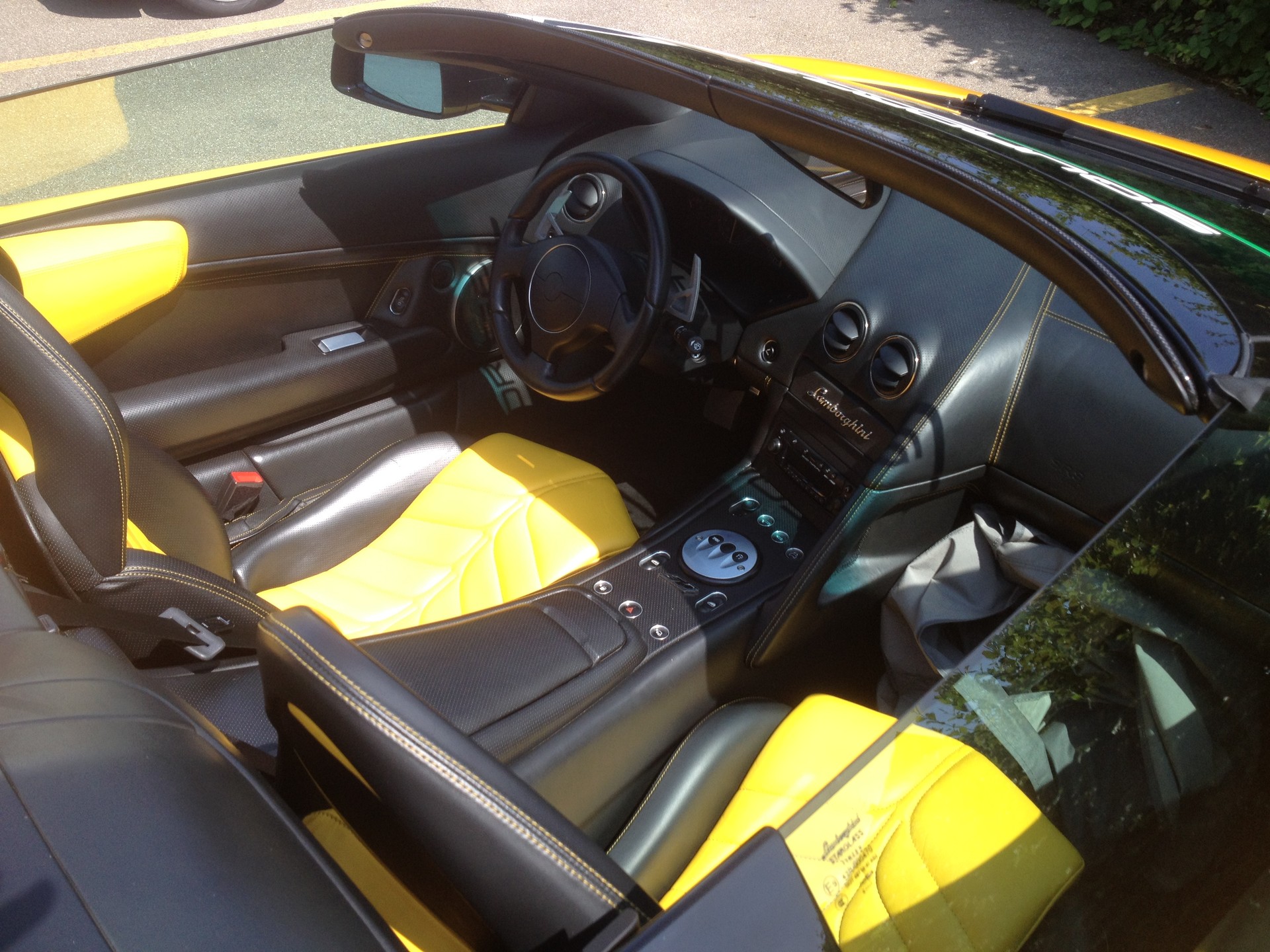LAMBORGHINI ROADSTER - V12 - 6.2 Liter - 580 PS-image-8