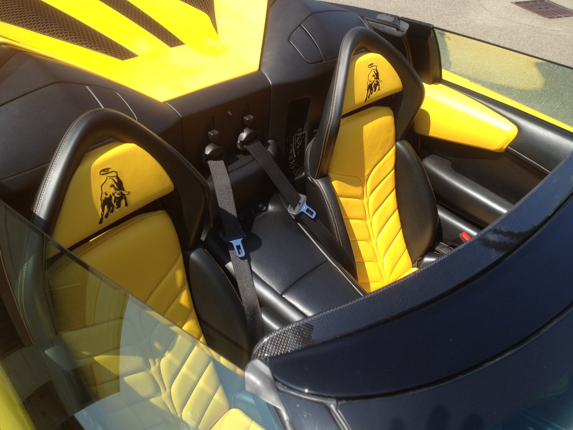 LAMBORGHINI ROADSTER - V12 - 6.2 Liter - 580 PS-image-7