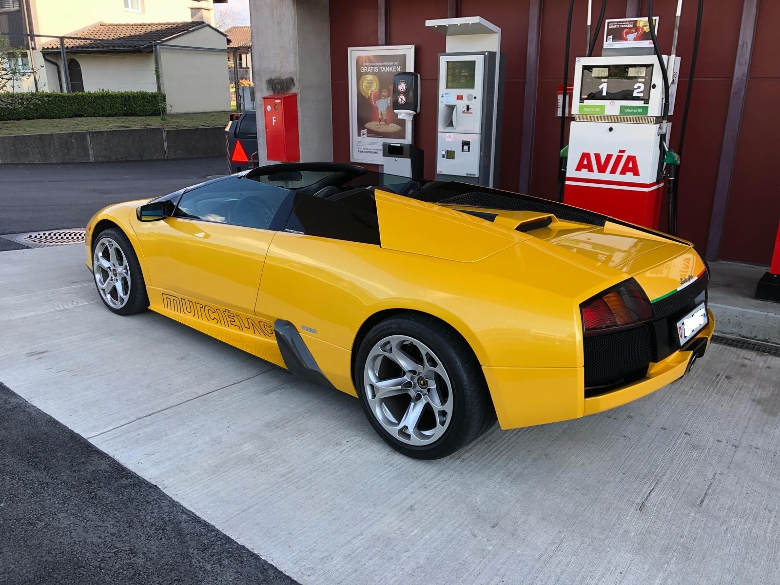 LAMBORGHINI ROADSTER - V12 - 6.2 Liter - 580 PS-image-19