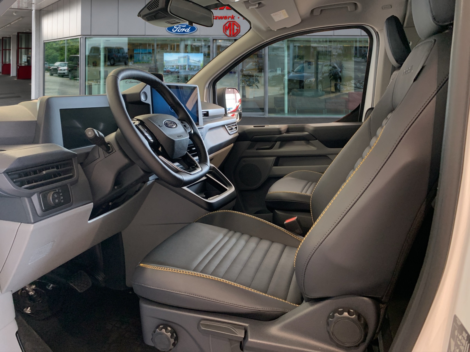 FORD Transit C Kombi 320 L2 136 Trail 4x4-image-7