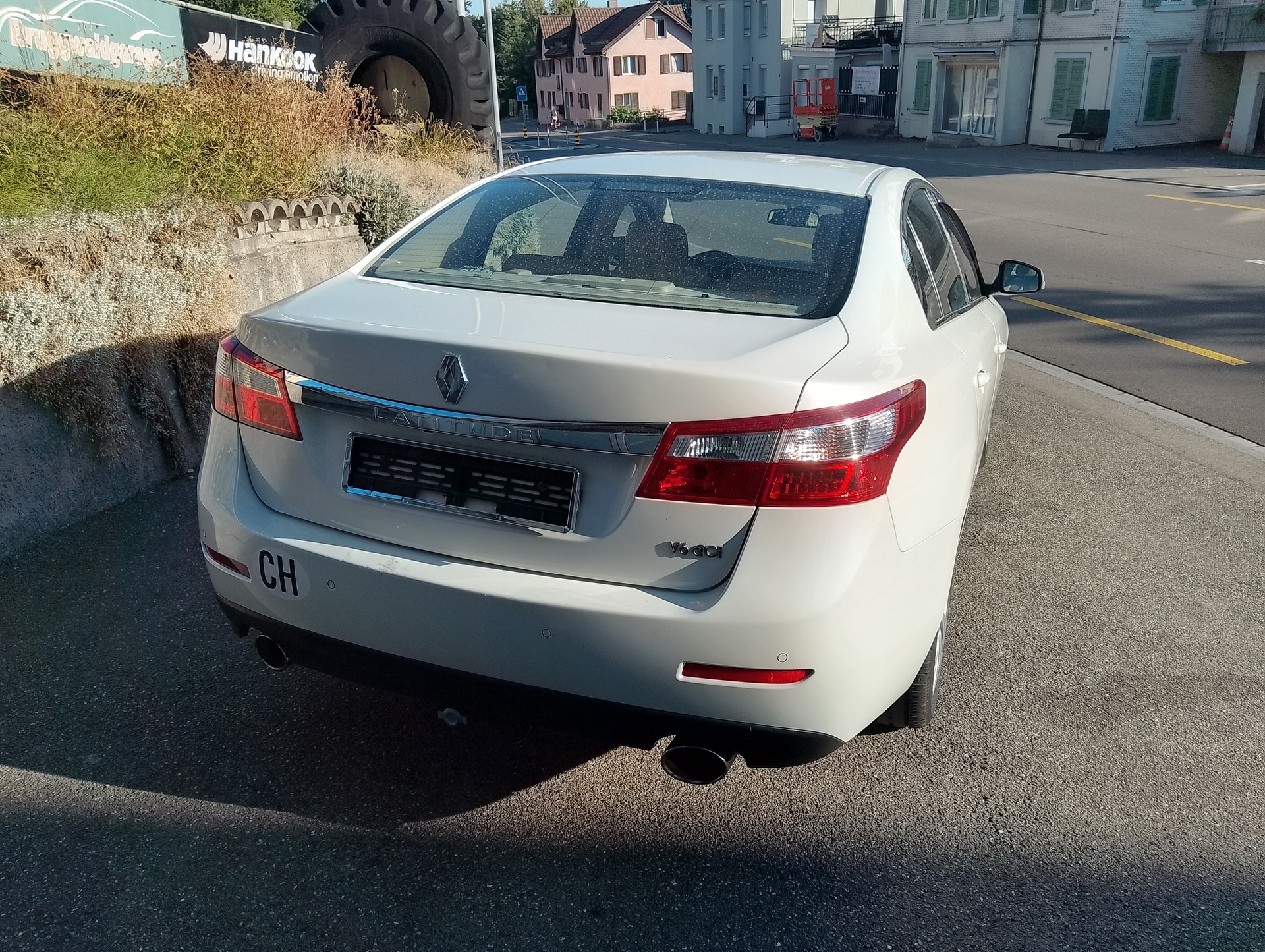 RENAULT Latitude 3.0 dCi Initiale active-shift-image-8