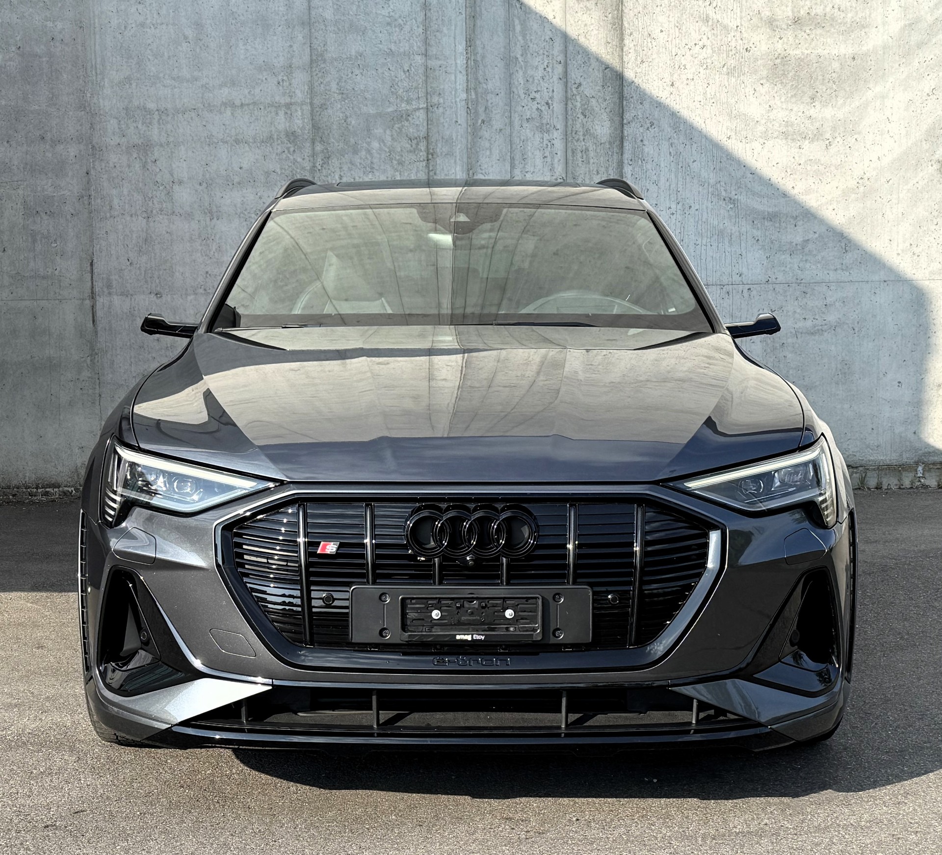 AUDI e-tron S quattro Sehr gepflegt | 8J/160.000km Garantie auf die H-Li-I-Batterie | Gratis Service-image-10
