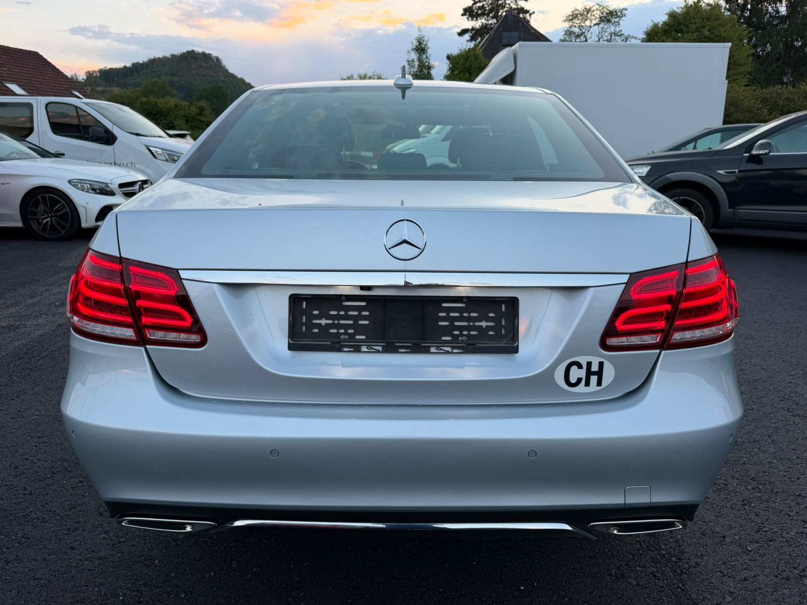 MERCEDES-BENZ E 250 CDI Avantgarde 4Matic 7G-Tronic-showroom-element-3