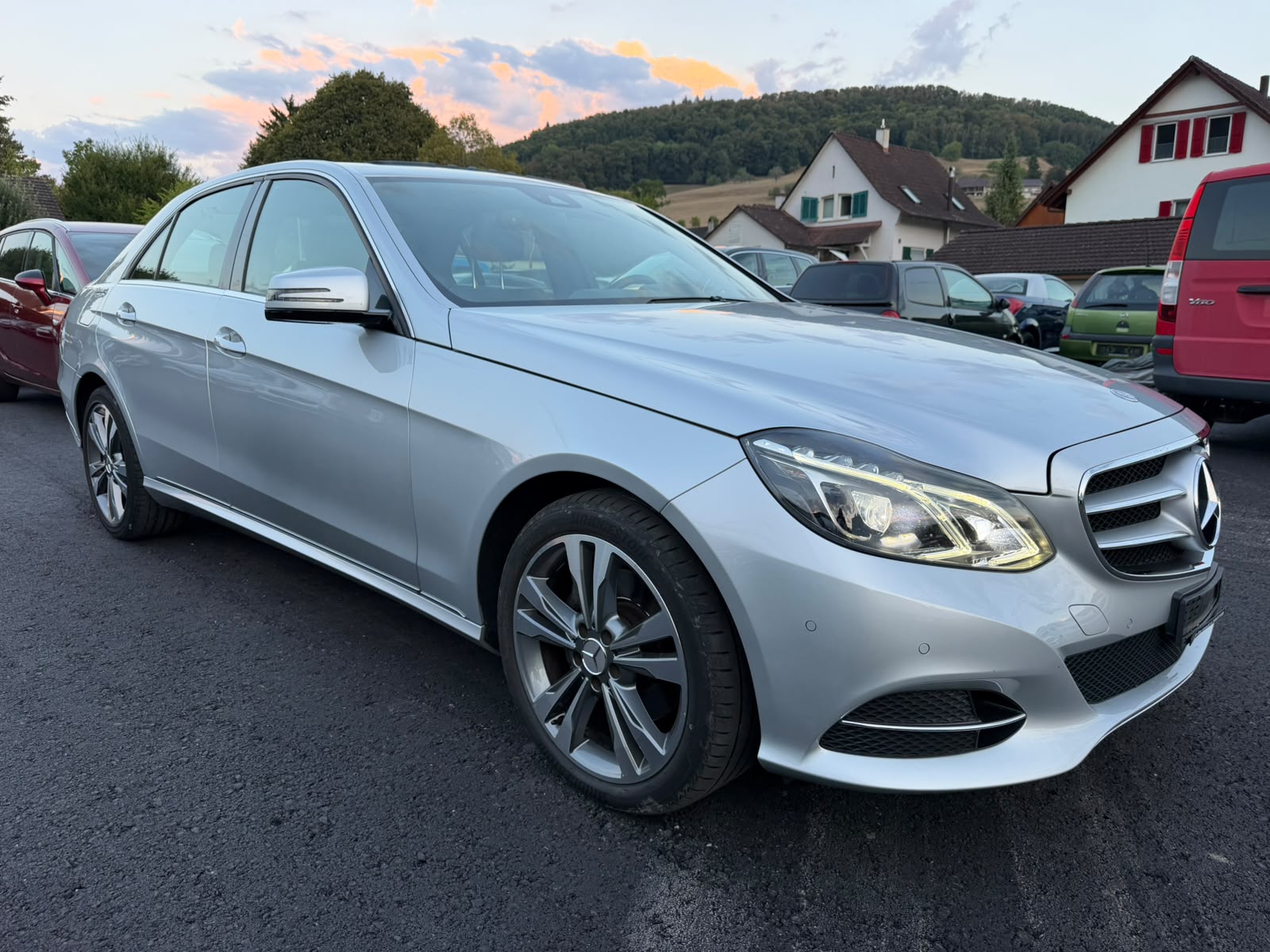 MERCEDES-BENZ E 250 CDI Avantgarde 4Matic 7G-Tronic-image-6