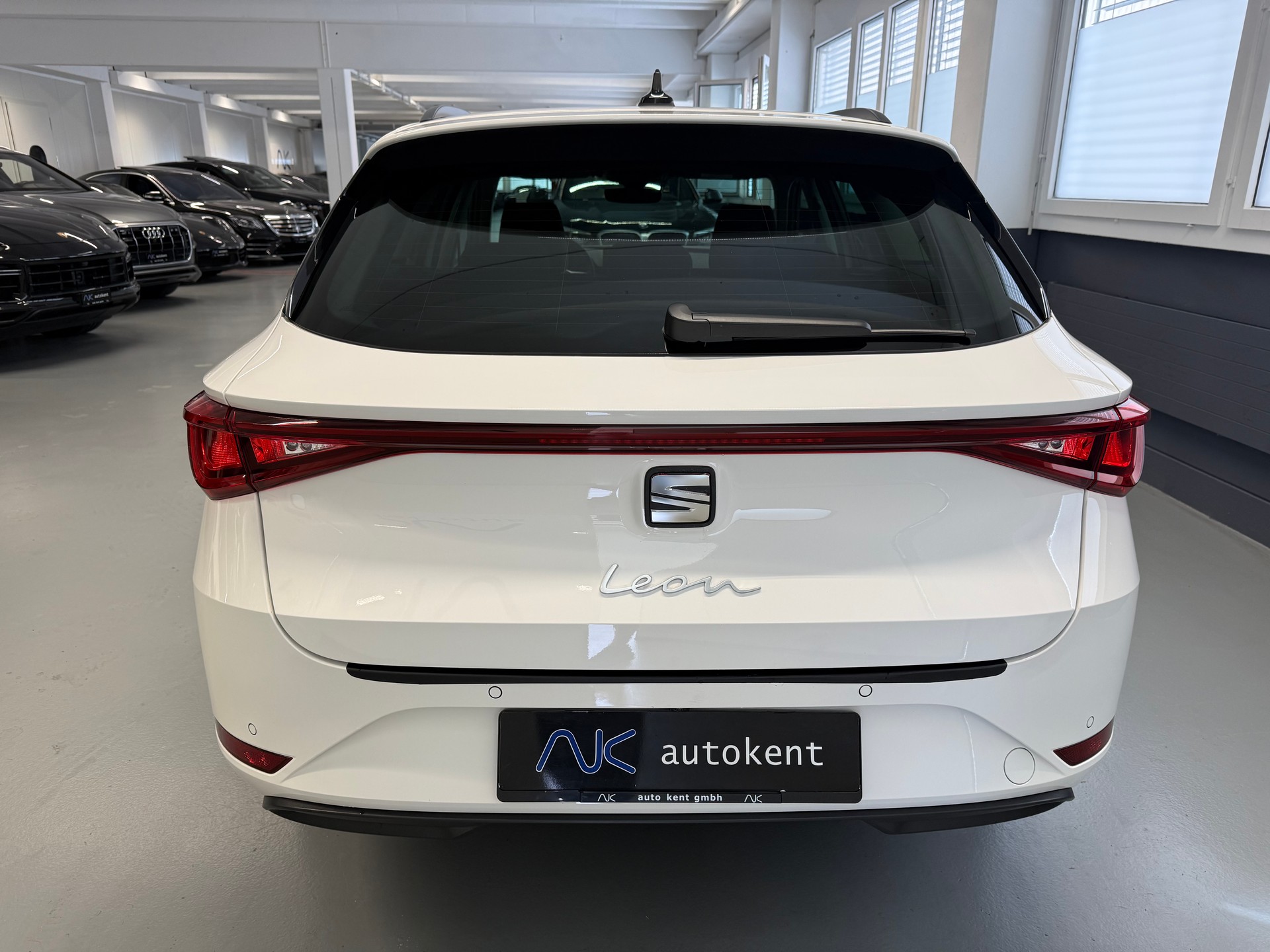 SEAT Leon ST 2.0 TDI EVO DSG Style-image-4