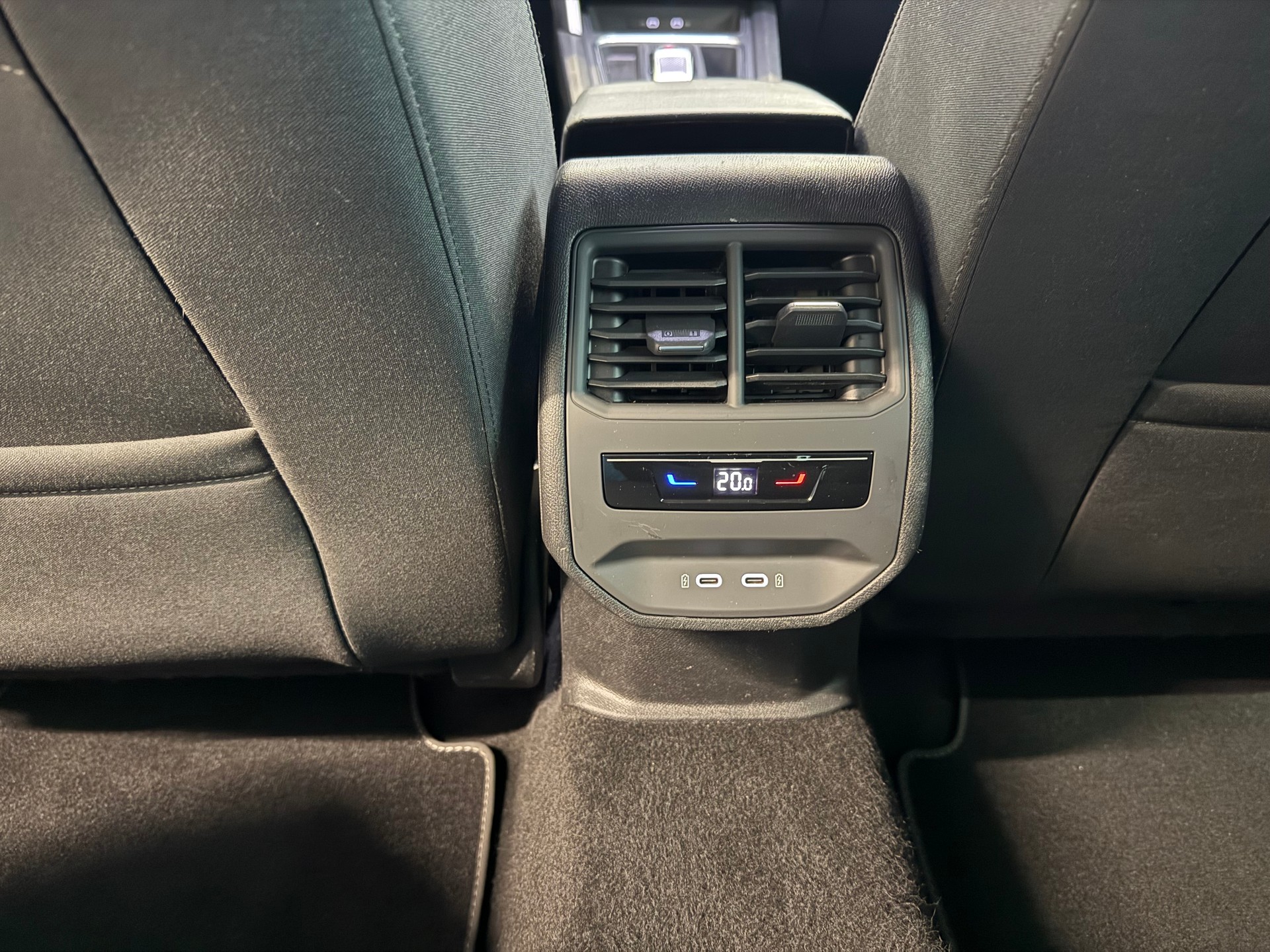 SEAT Leon ST 2.0 TDI EVO DSG Style-image-18