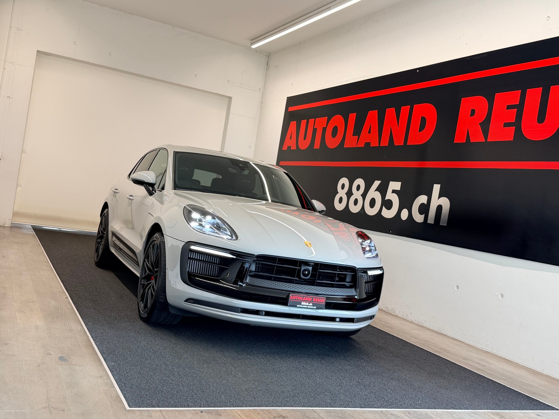 PORSCHE Macan GTS PDK-image-0