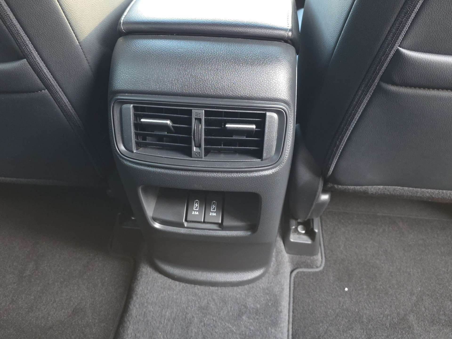 HONDA CR-V 2.0 i-MMD Sport Line 4WD-image-12