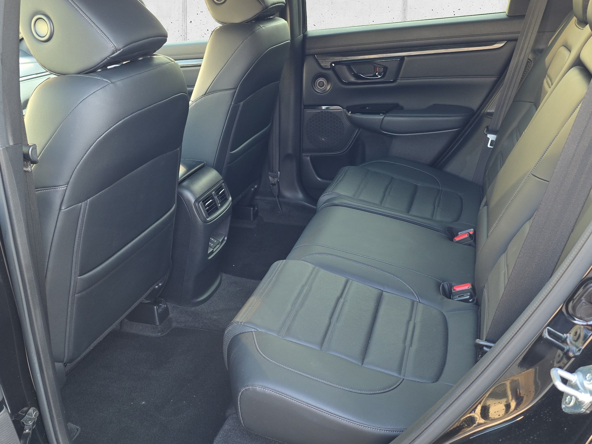 HONDA CR-V 2.0 i-MMD Sport Line 4WD-image-9