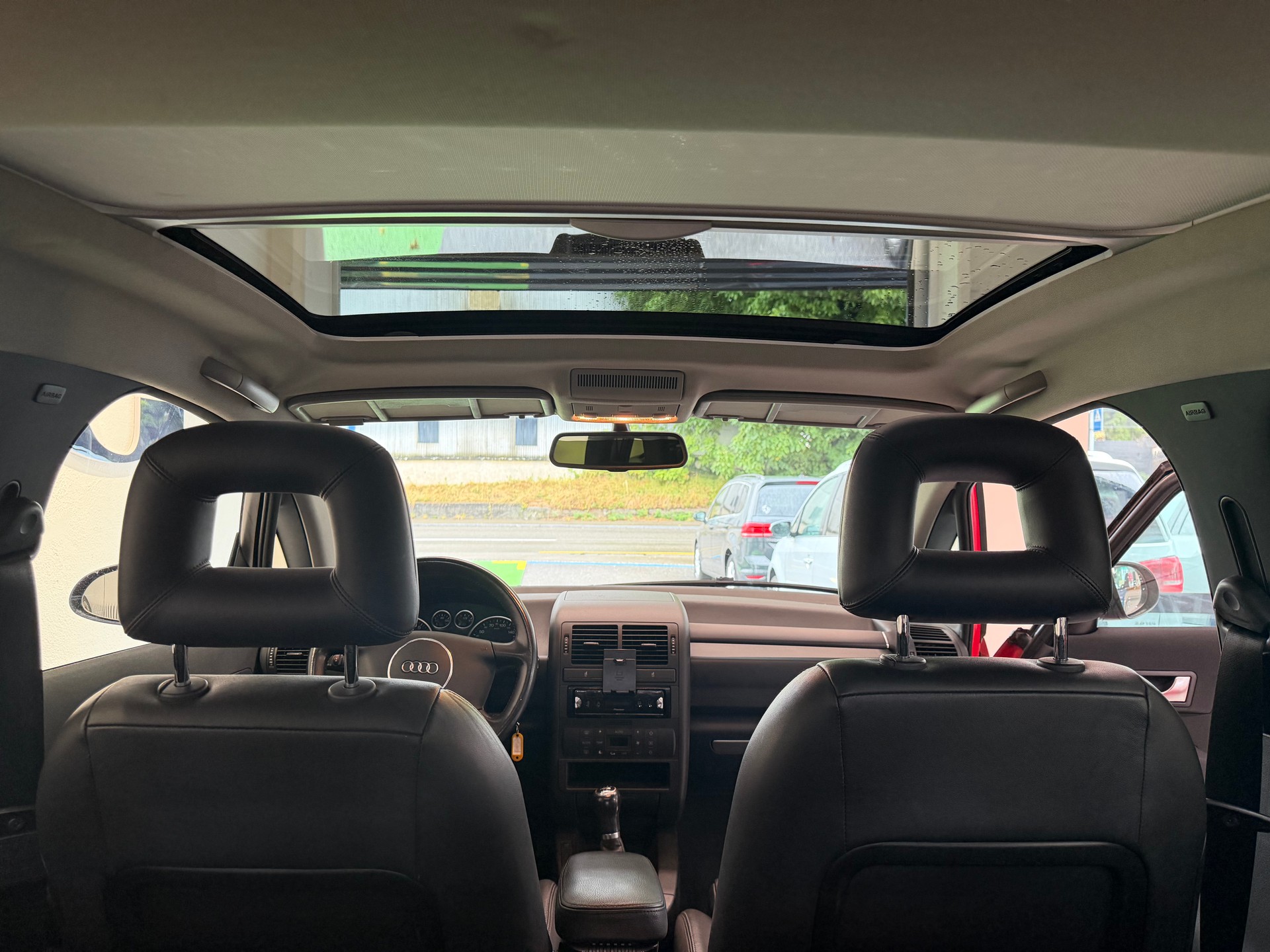 AUDI A2 1.6 FSI-image-11
