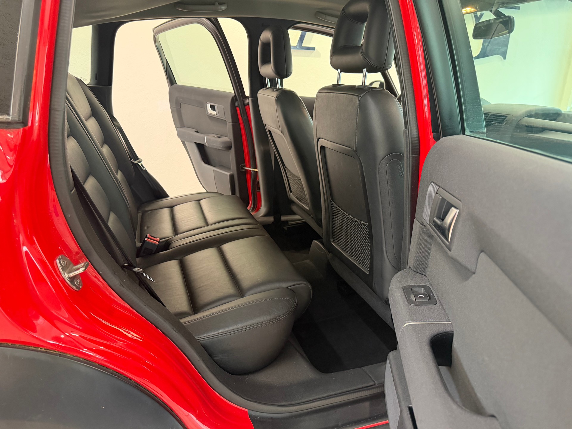 AUDI A2 1.6 FSI-image-14