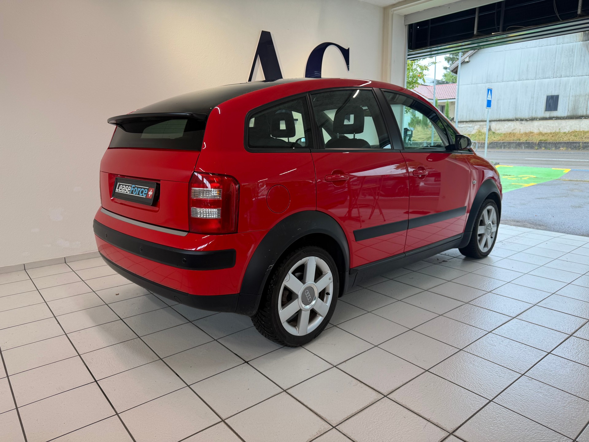 AUDI A2 1.6 FSI-image-2