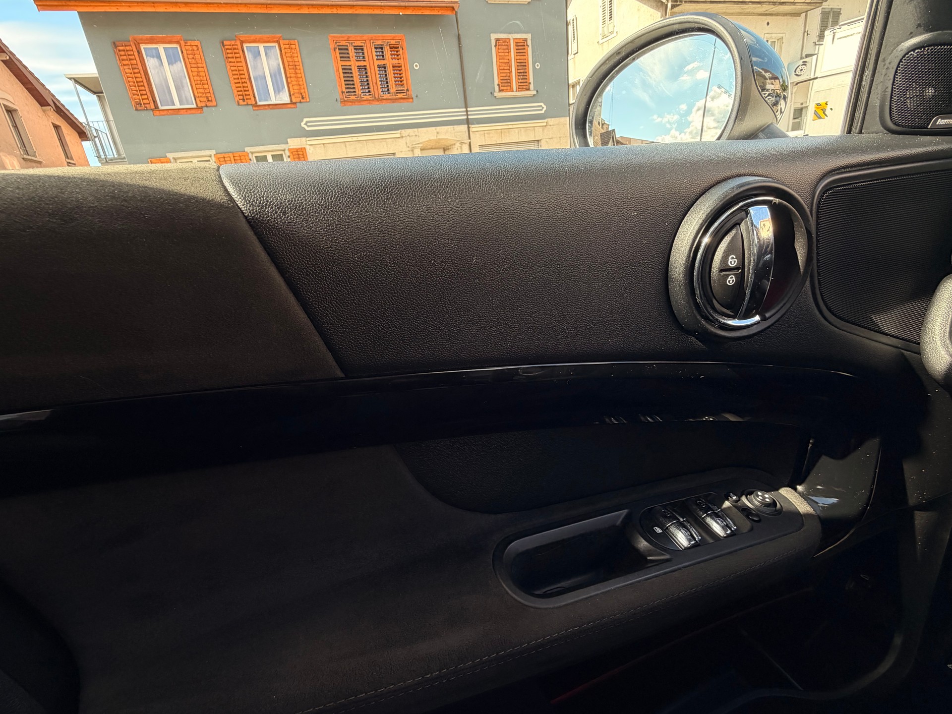 MINI Countryman S John Works ALL4-image-21