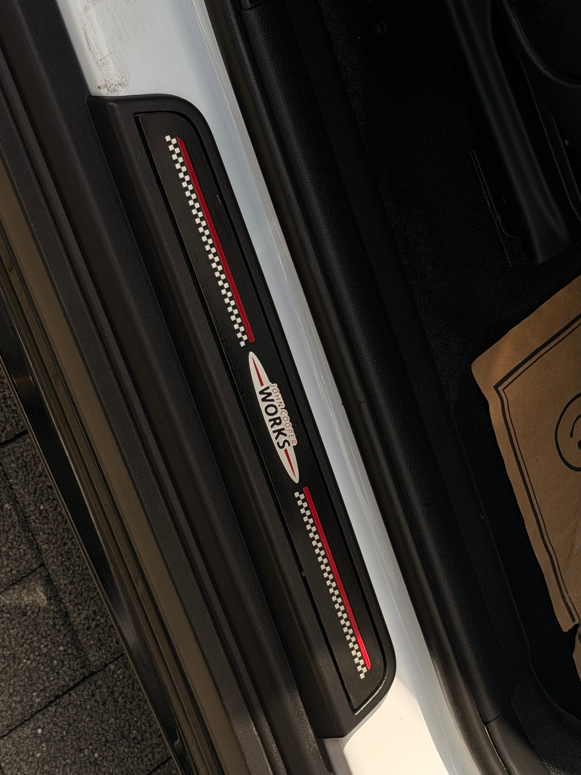 MINI Countryman S John Works ALL4-image-13